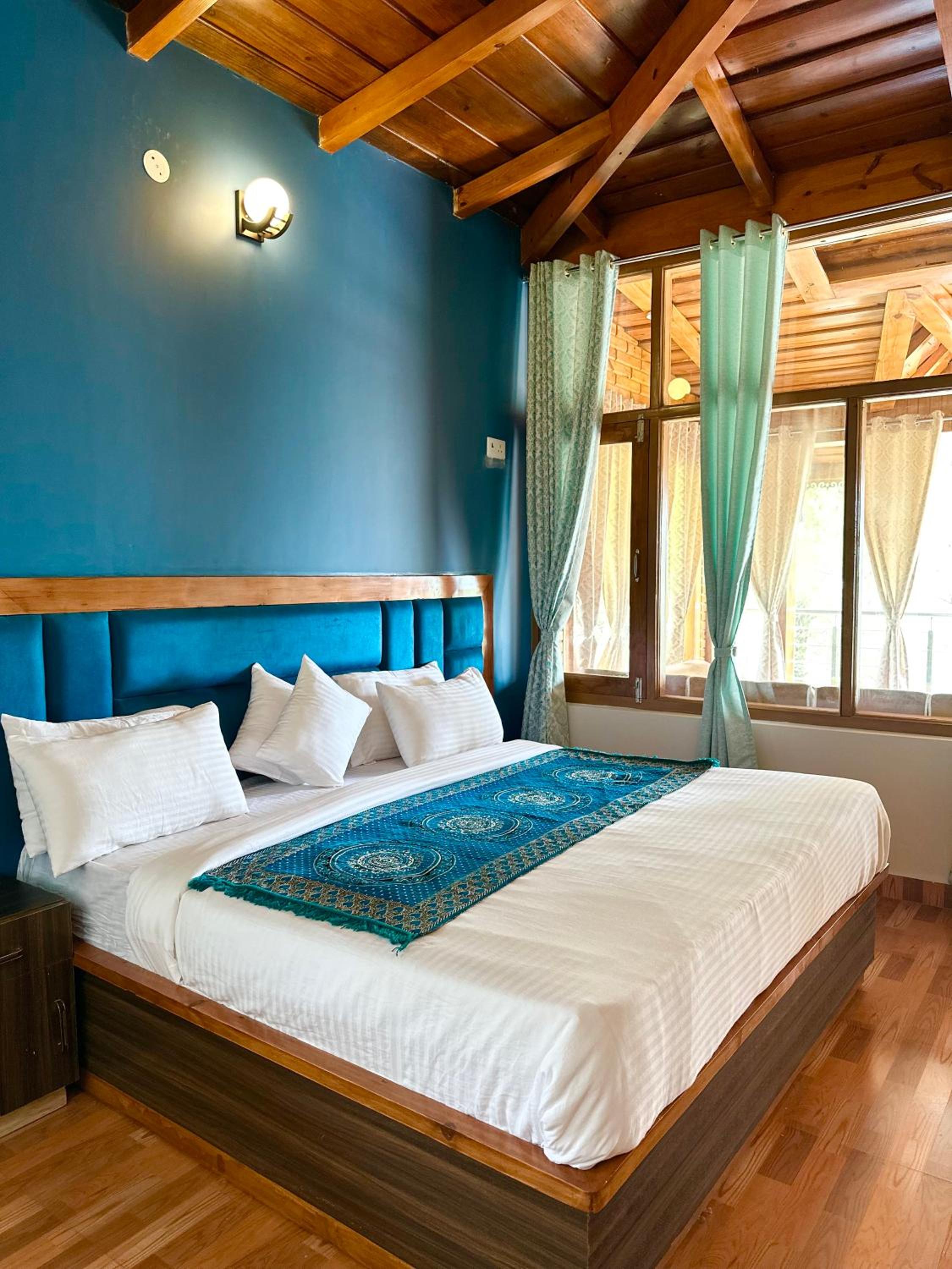 Double Room With Balcony photo 2