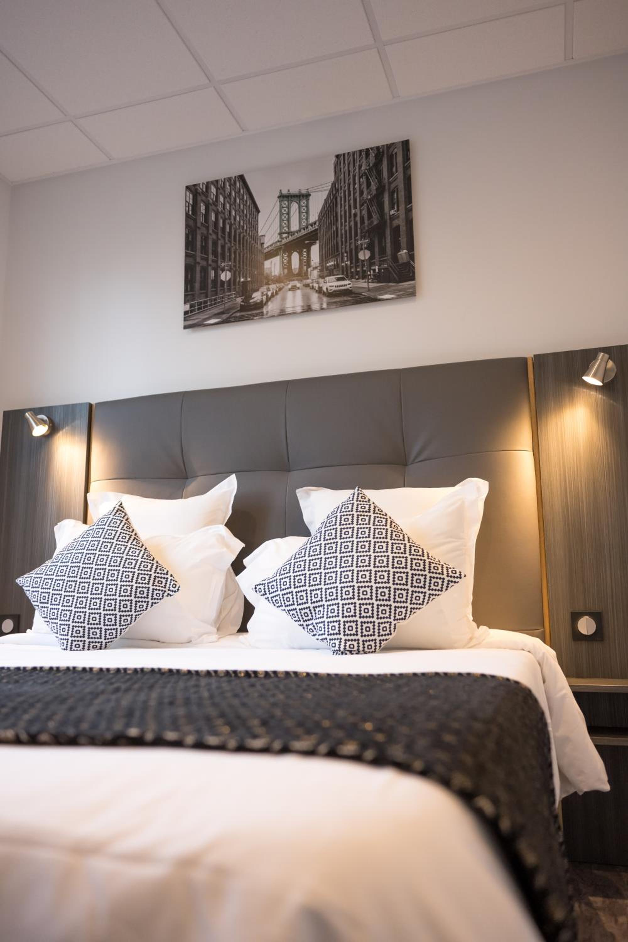 Superior Queen Room photo 1