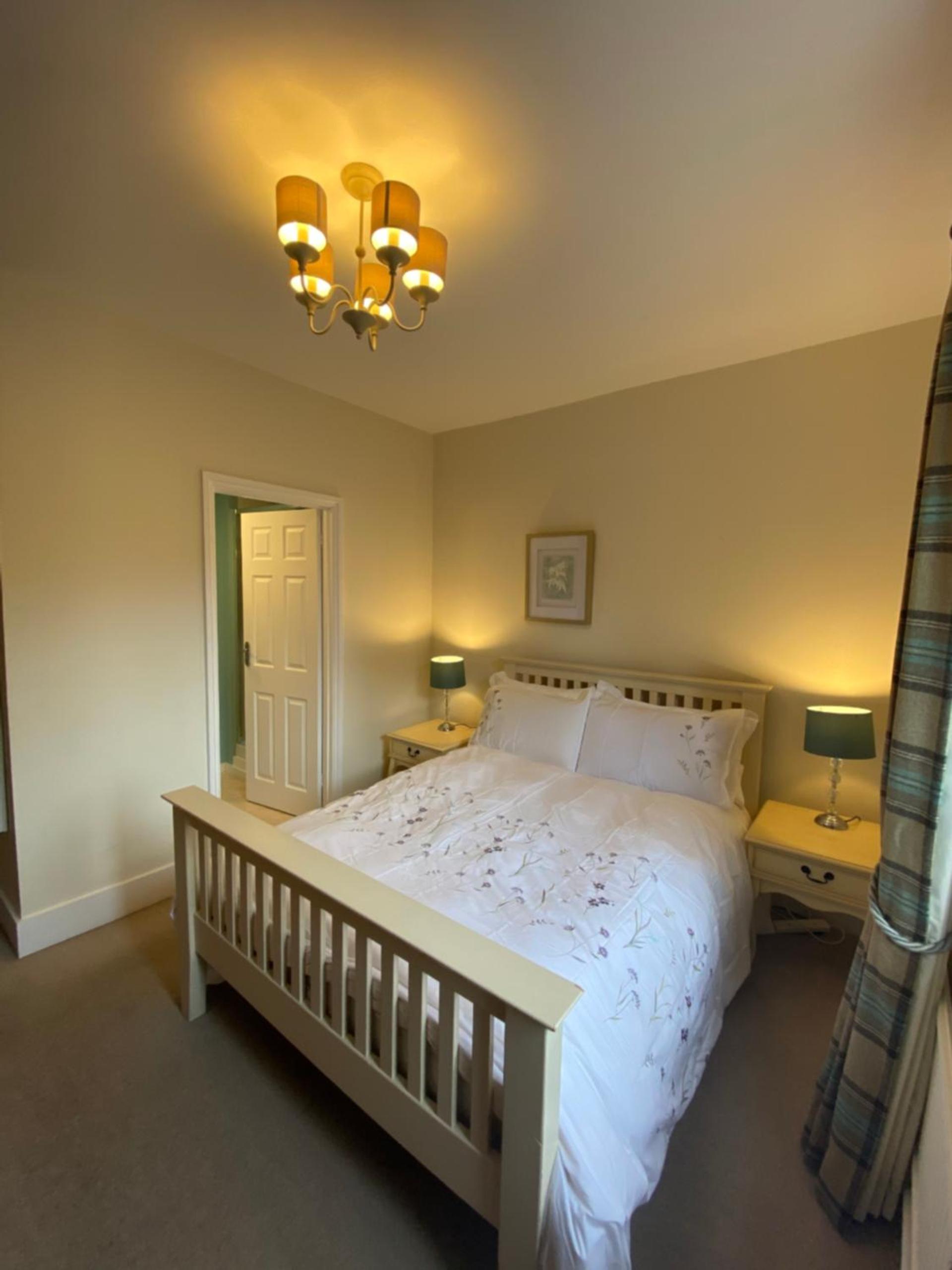 Double Room with Private Bathroom photo 2