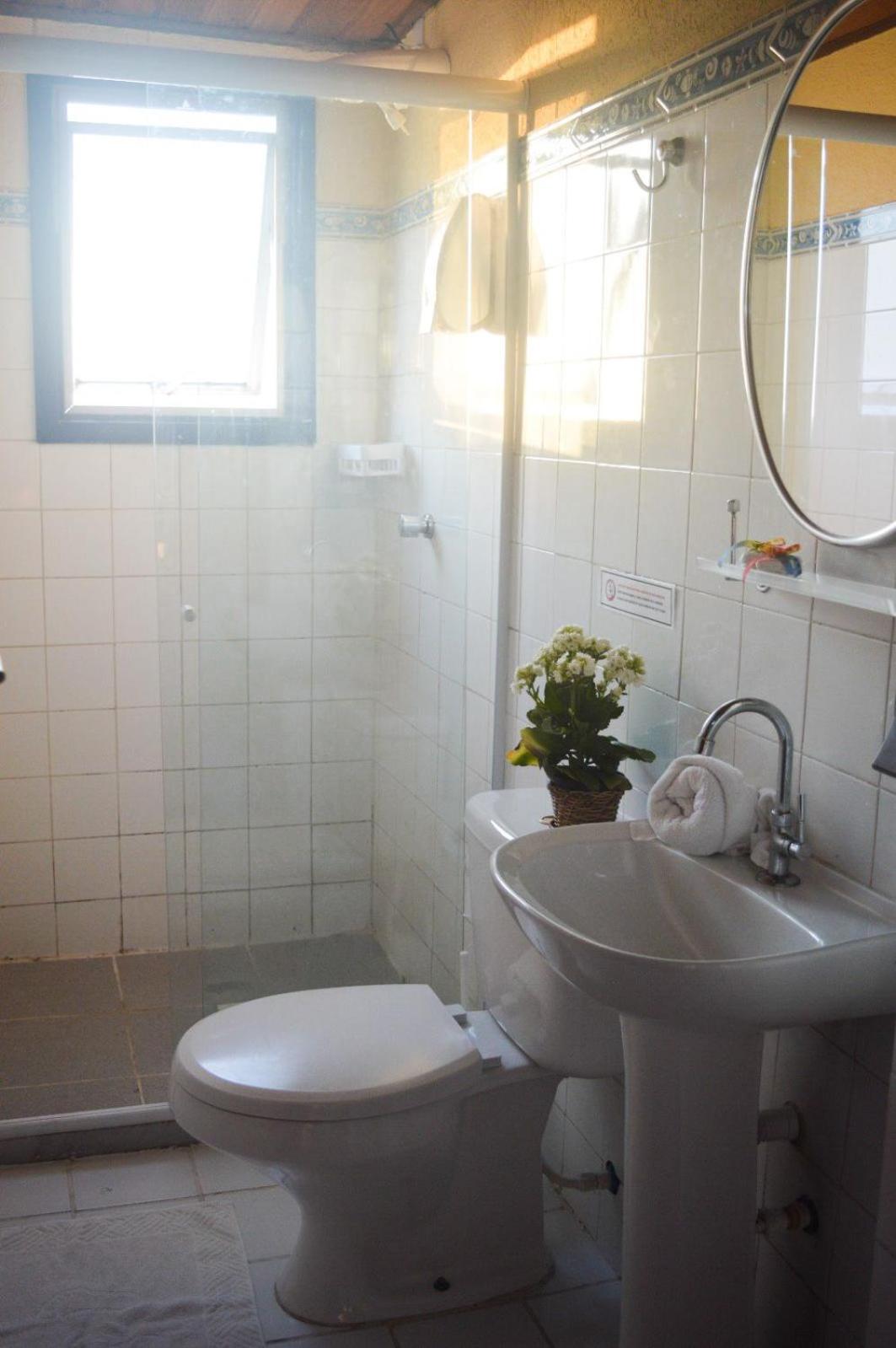 Double Room with Sea View - Photo 9