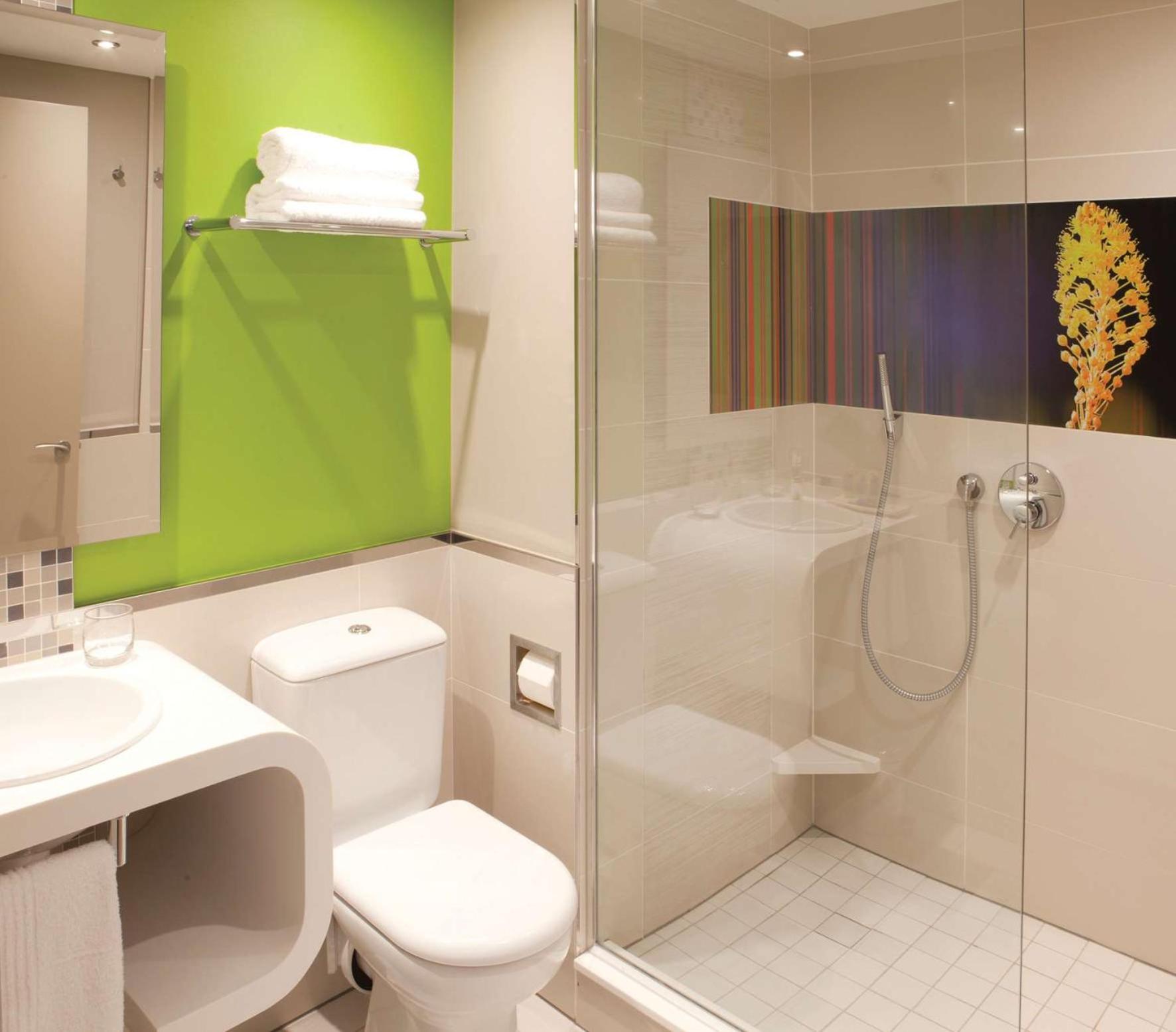 Standard Double Room with 2 Double Beds - Non Smoking