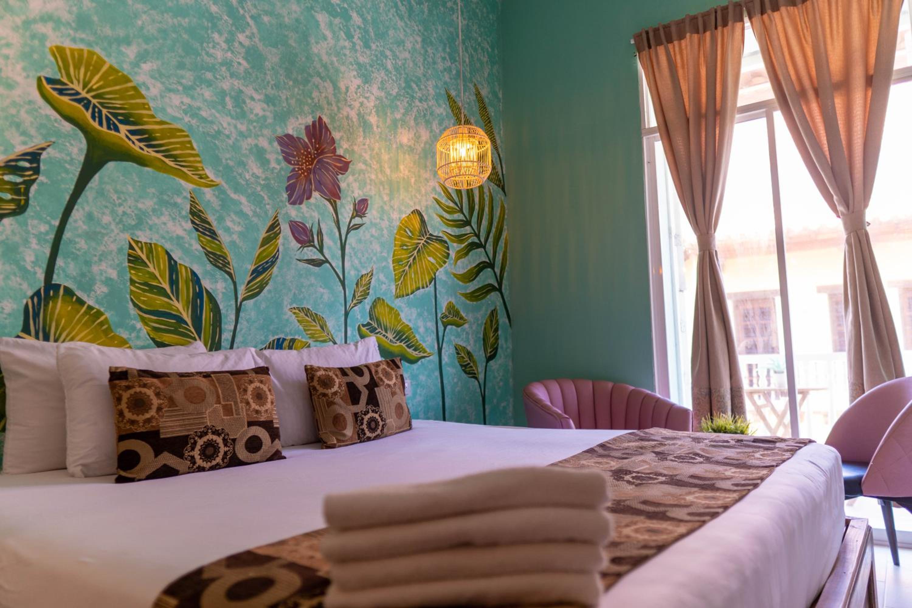 Double Room - Photo 11