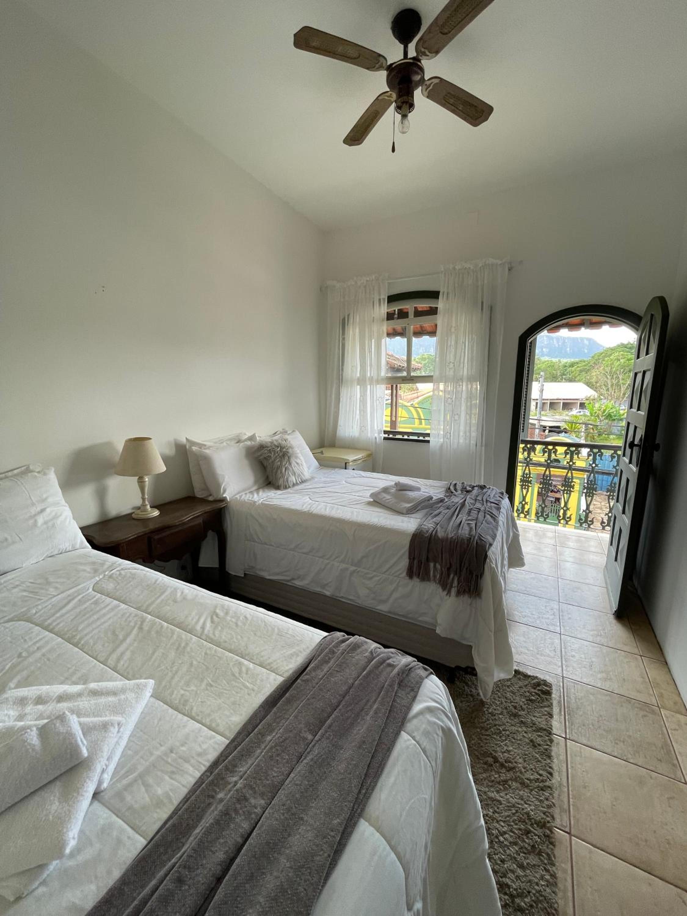 Triple Room with Mountain View