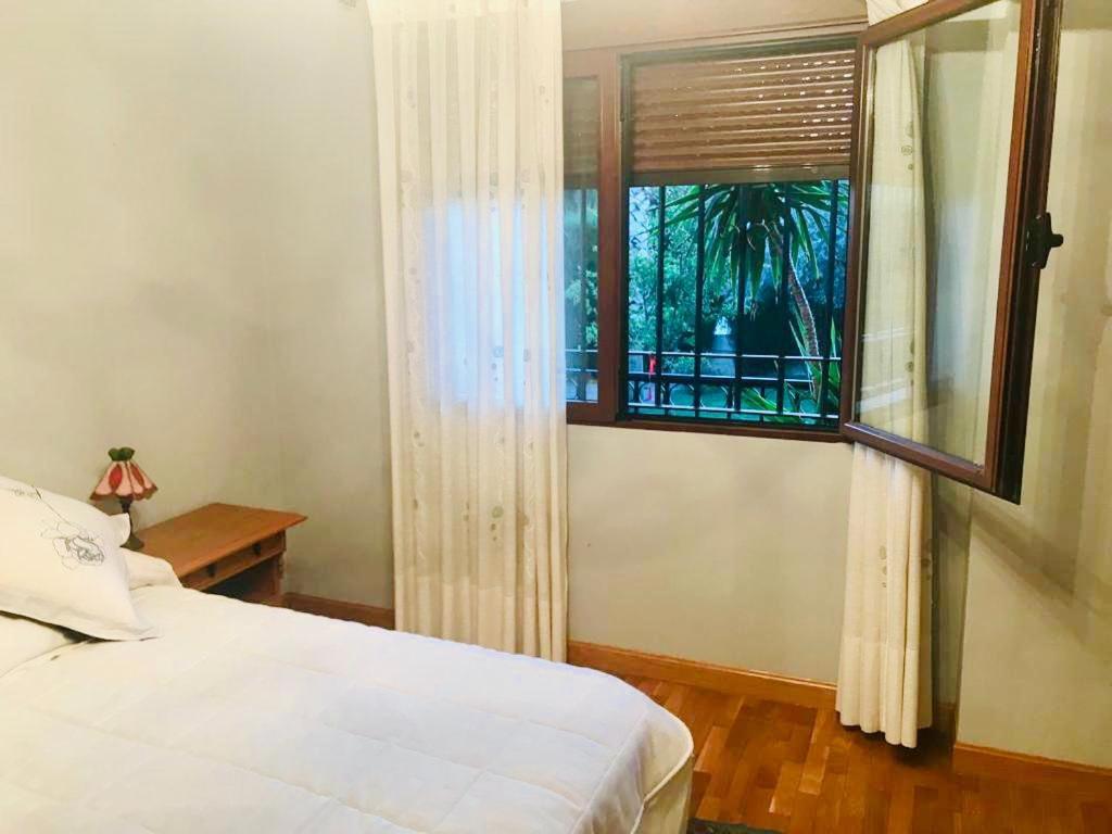 Deluxe Double or Twin Room photo 2