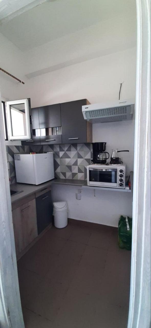One-Bedroom Apartment photo 3
