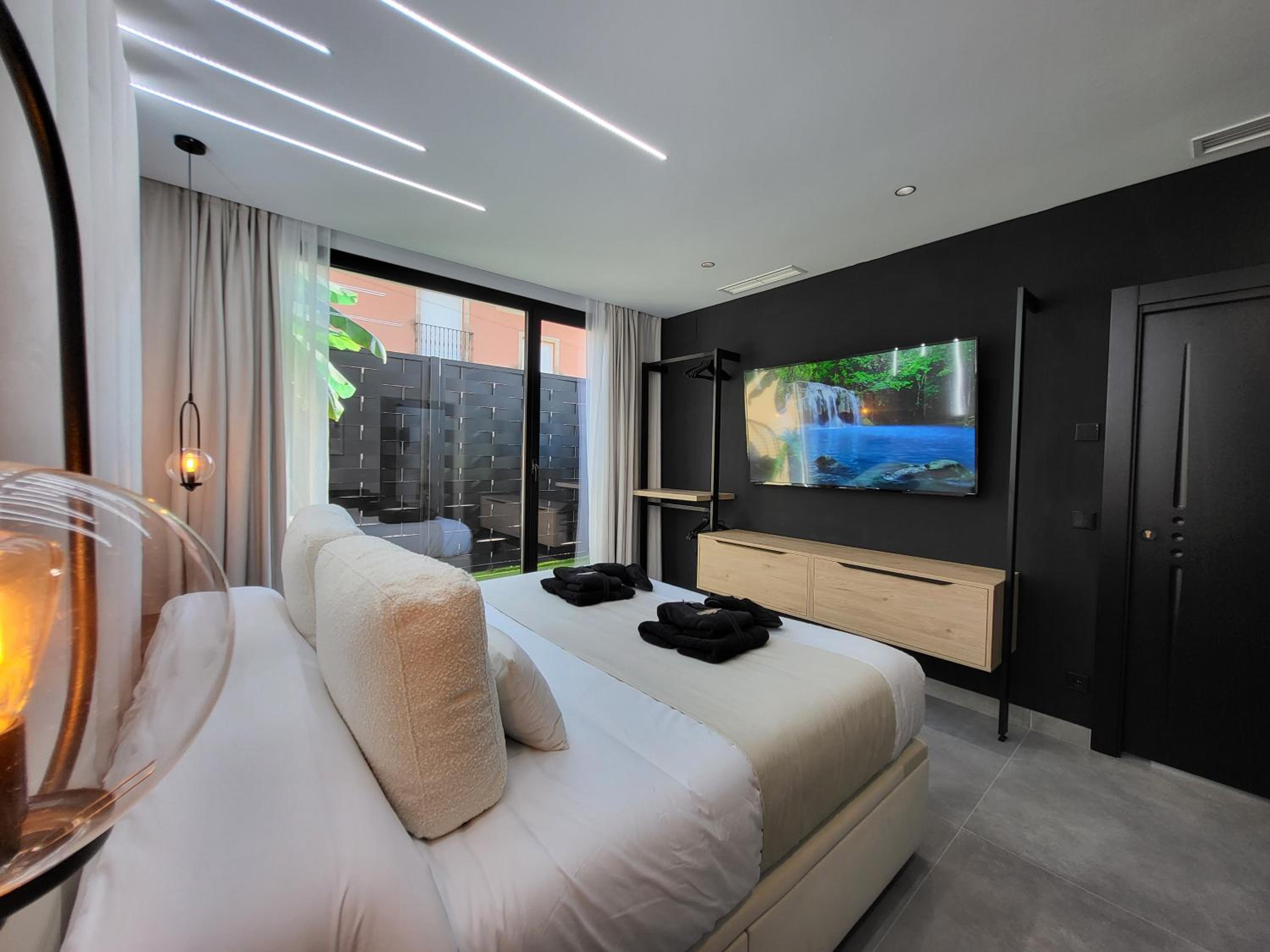 Suite with Terrace photo 2
