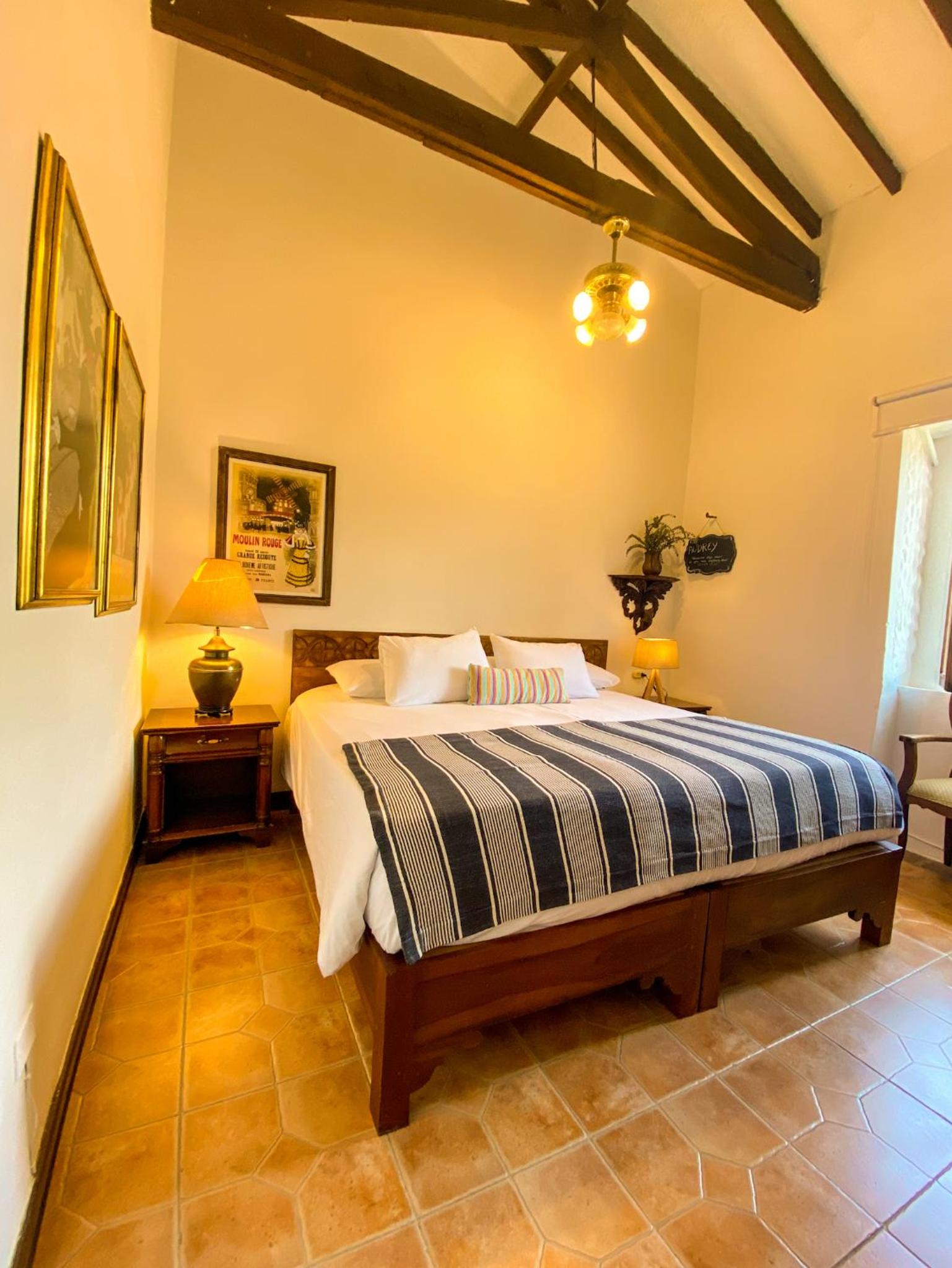 Large Double Room photo 2