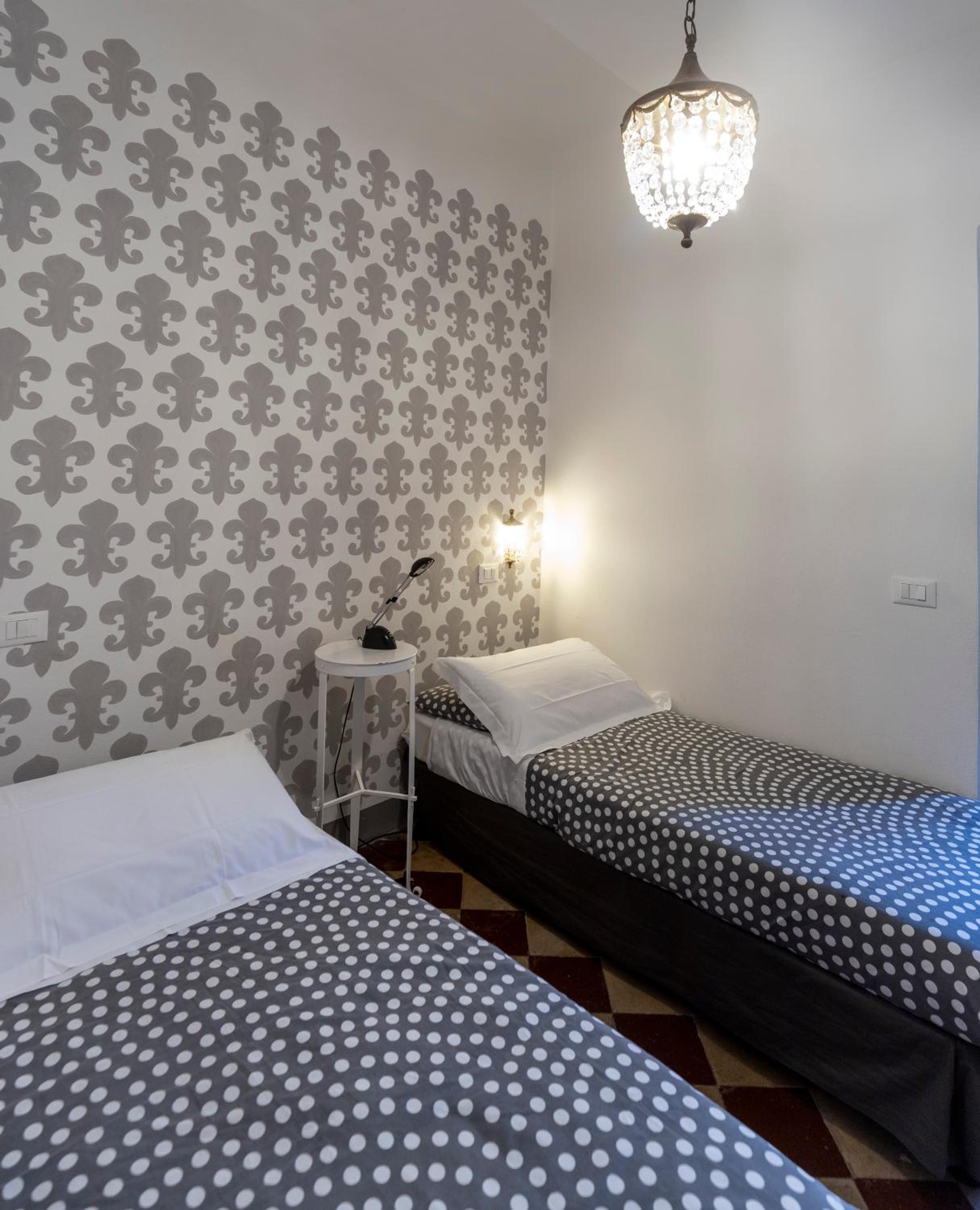 Double or Twin Room with Bathroom photo 1
