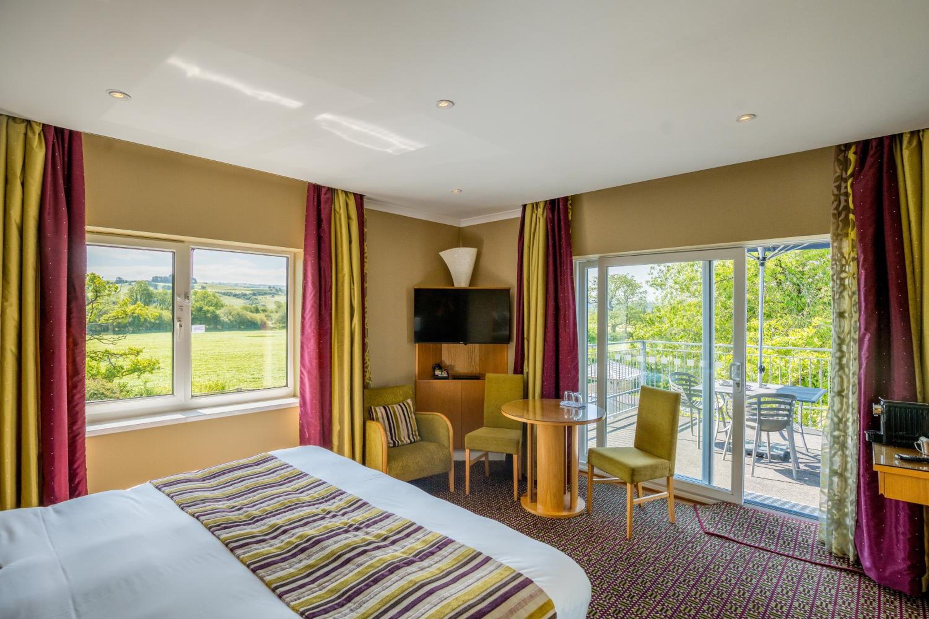 Deluxe Double Room with Balcony