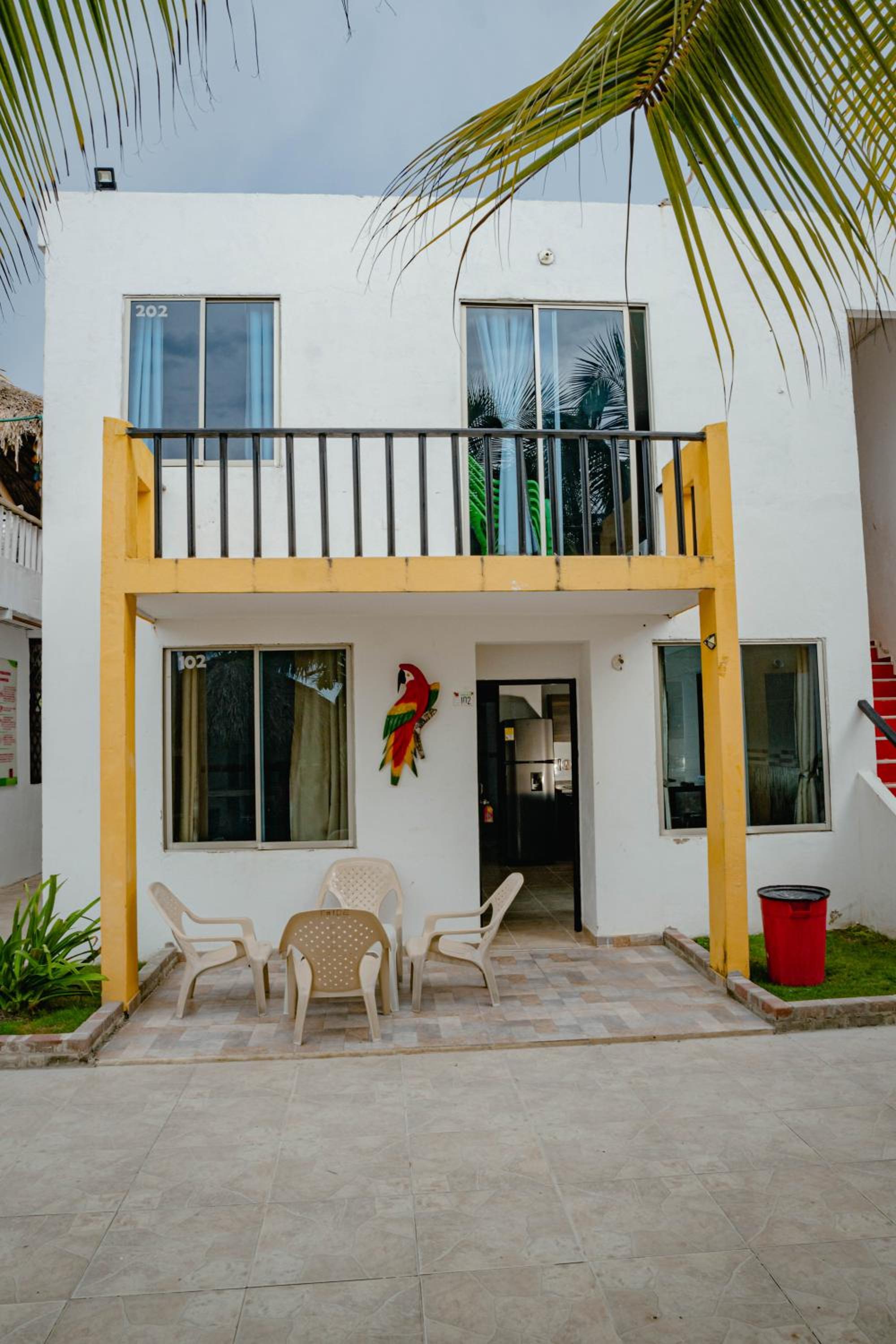 Three-Bedroom Apartment photo 2