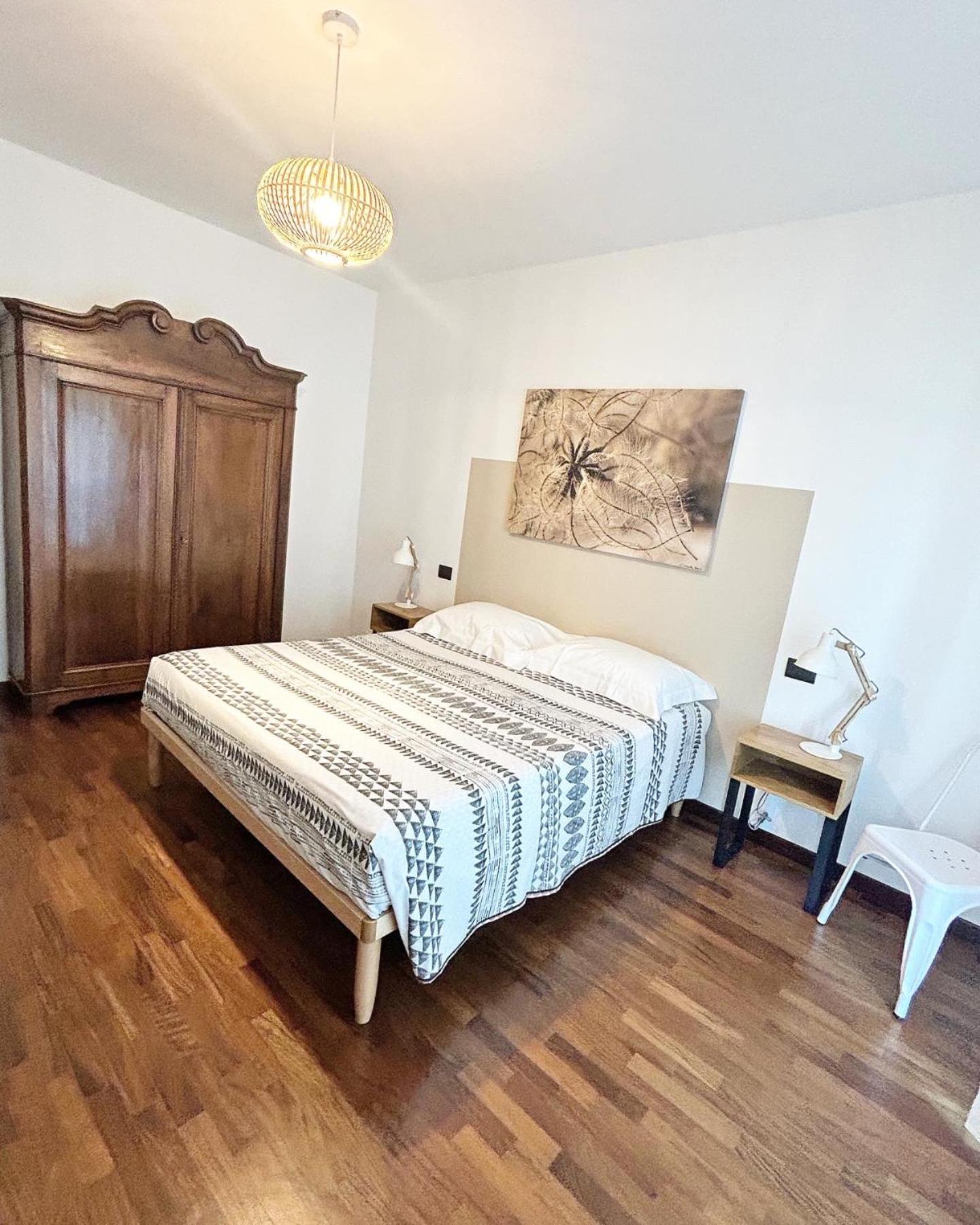 Deluxe Double Room with Balcony photo 3