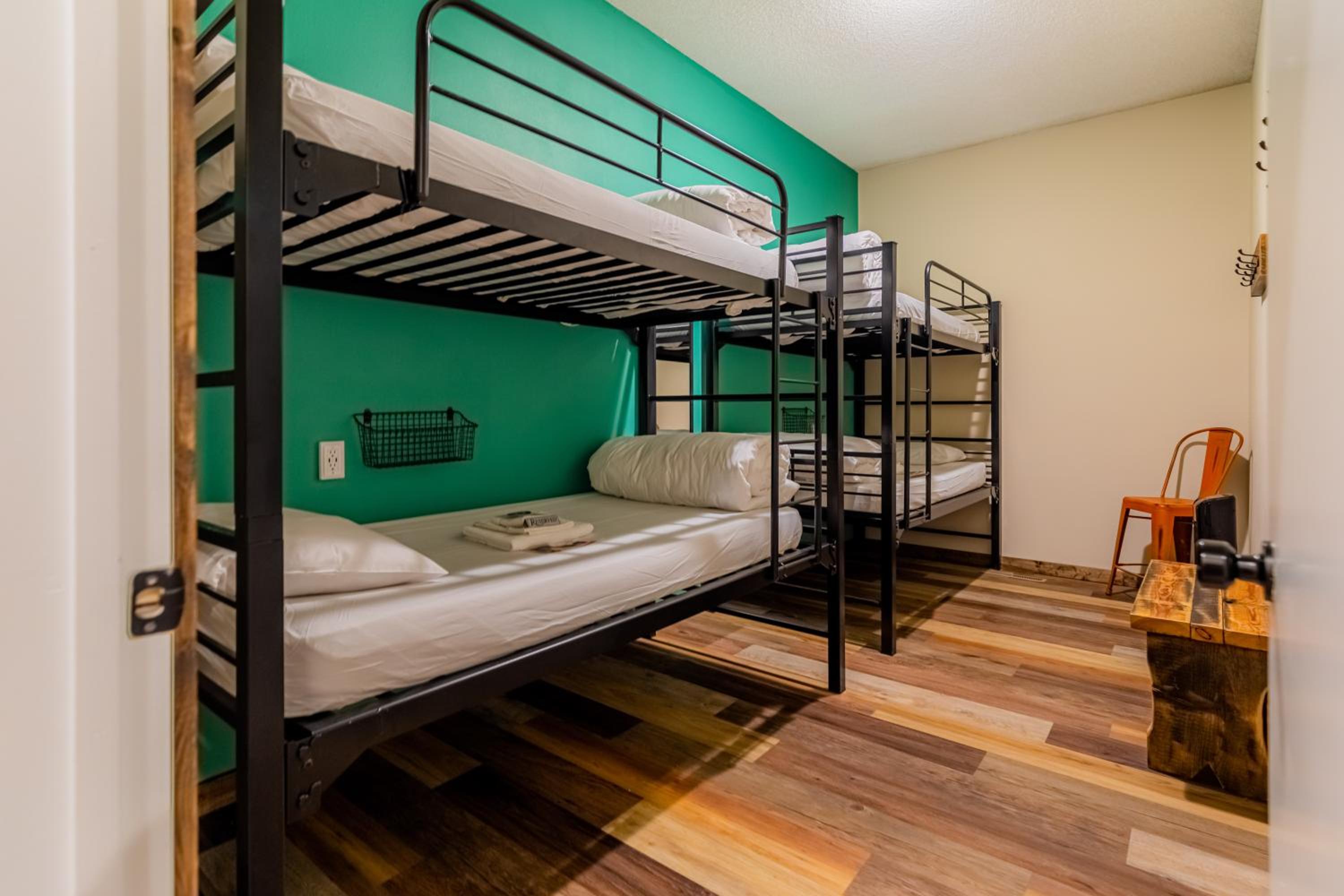 Quadruple Room - Photo 2