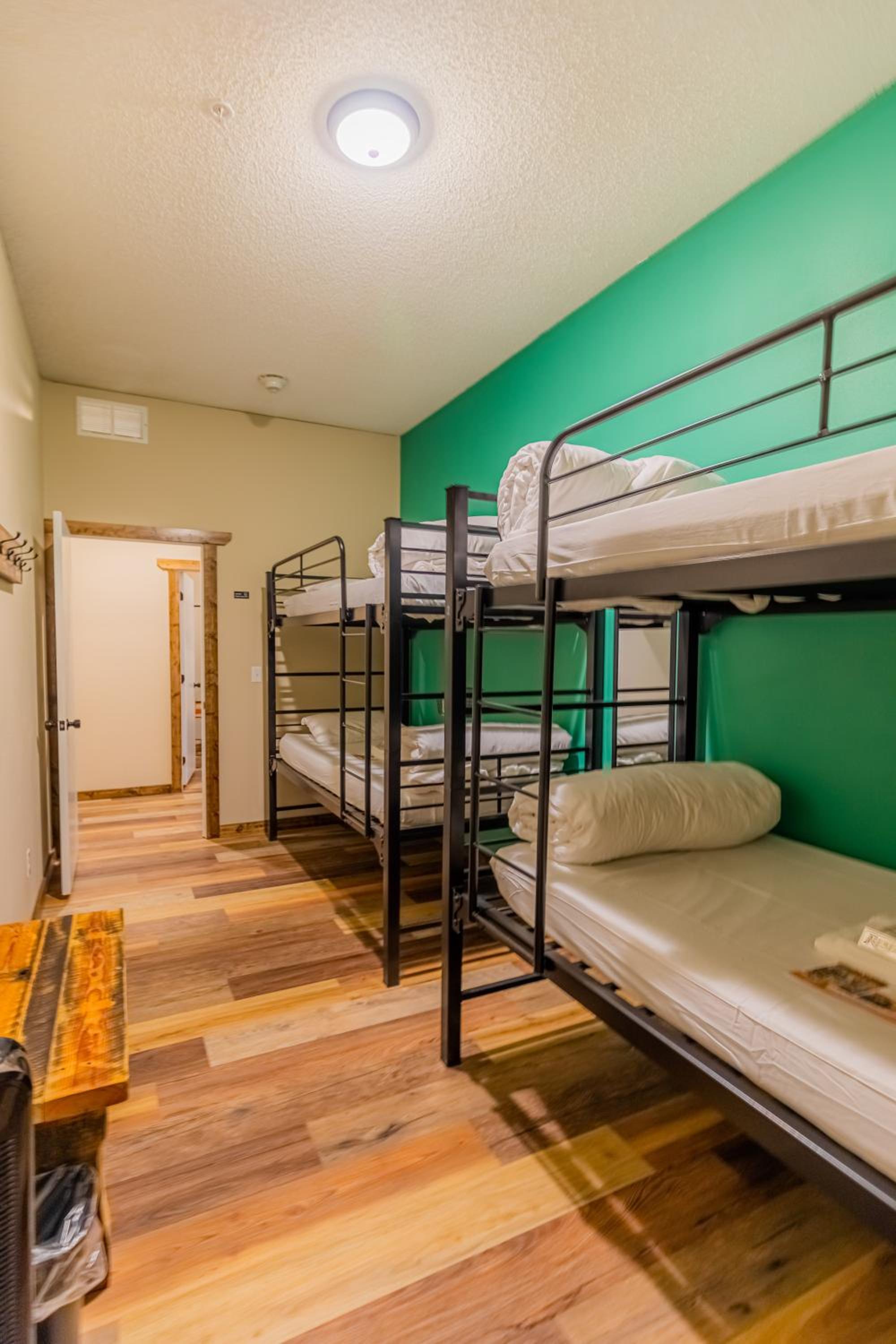 Quadruple Room - Photo 4