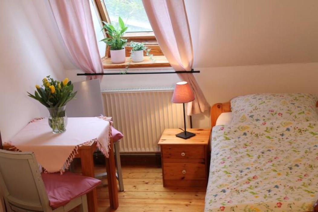 Double Room with Shared Toilet photo 1