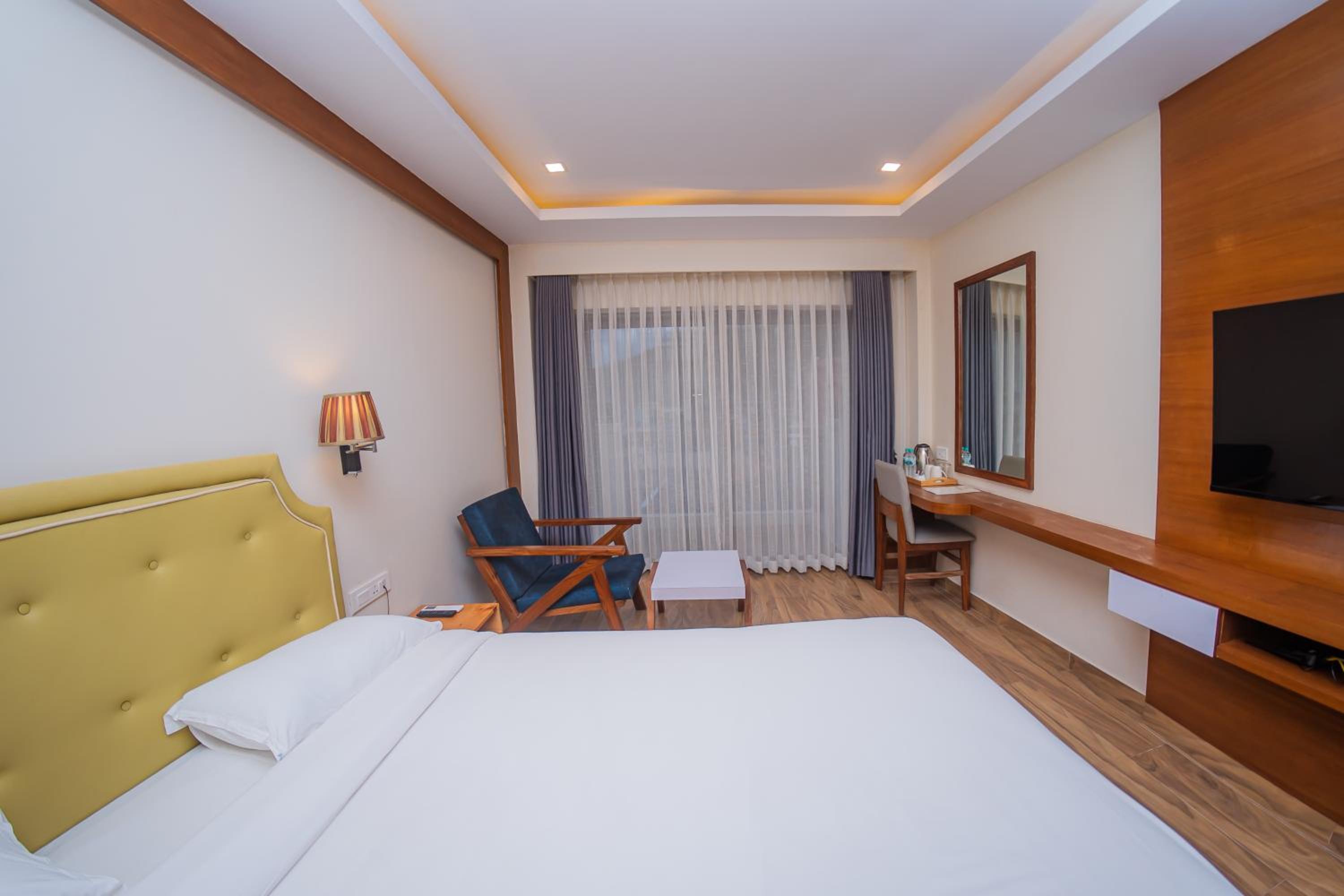 Deluxe Double Room - Photo 1