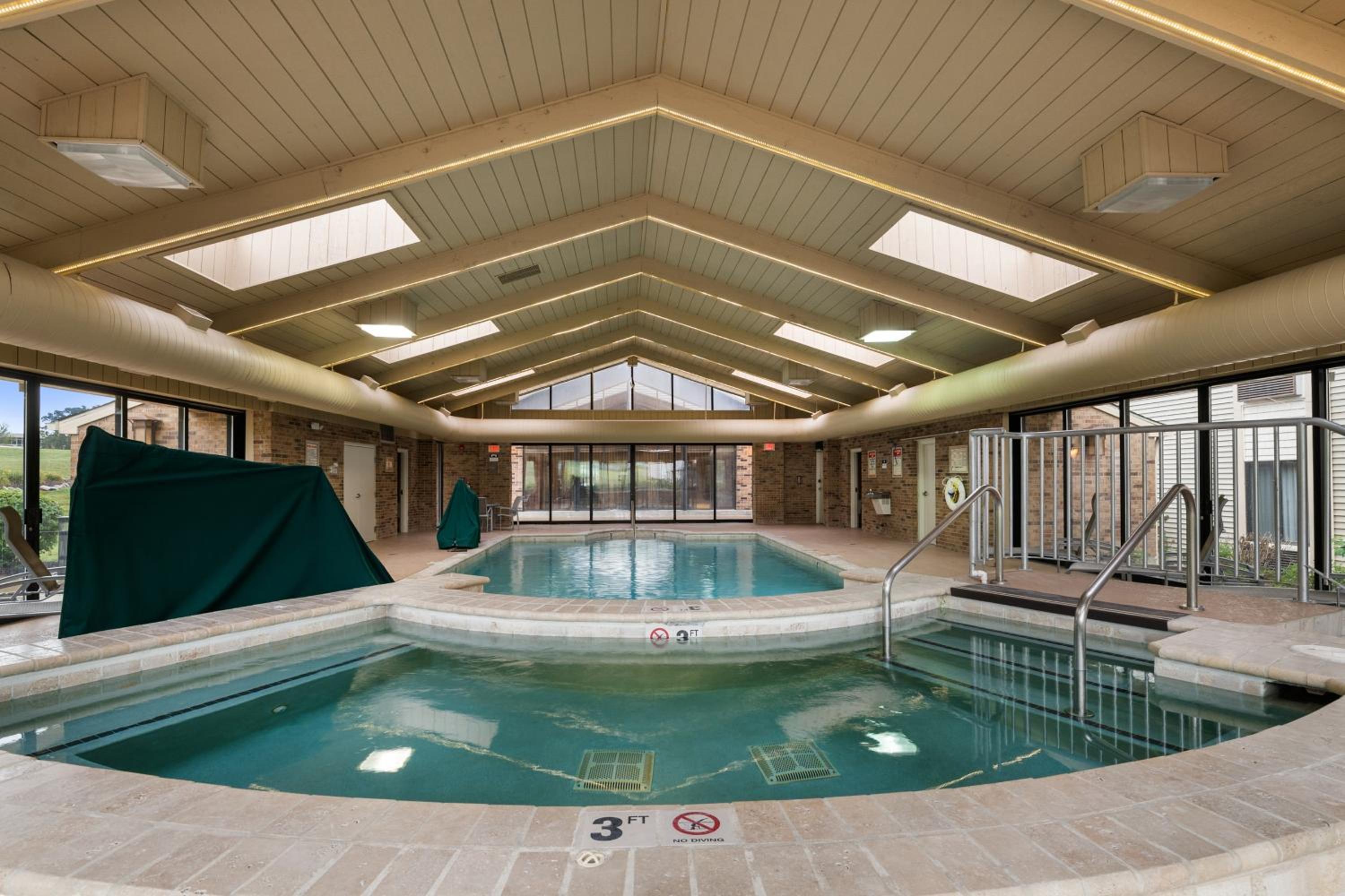 King Suite - Photo 4