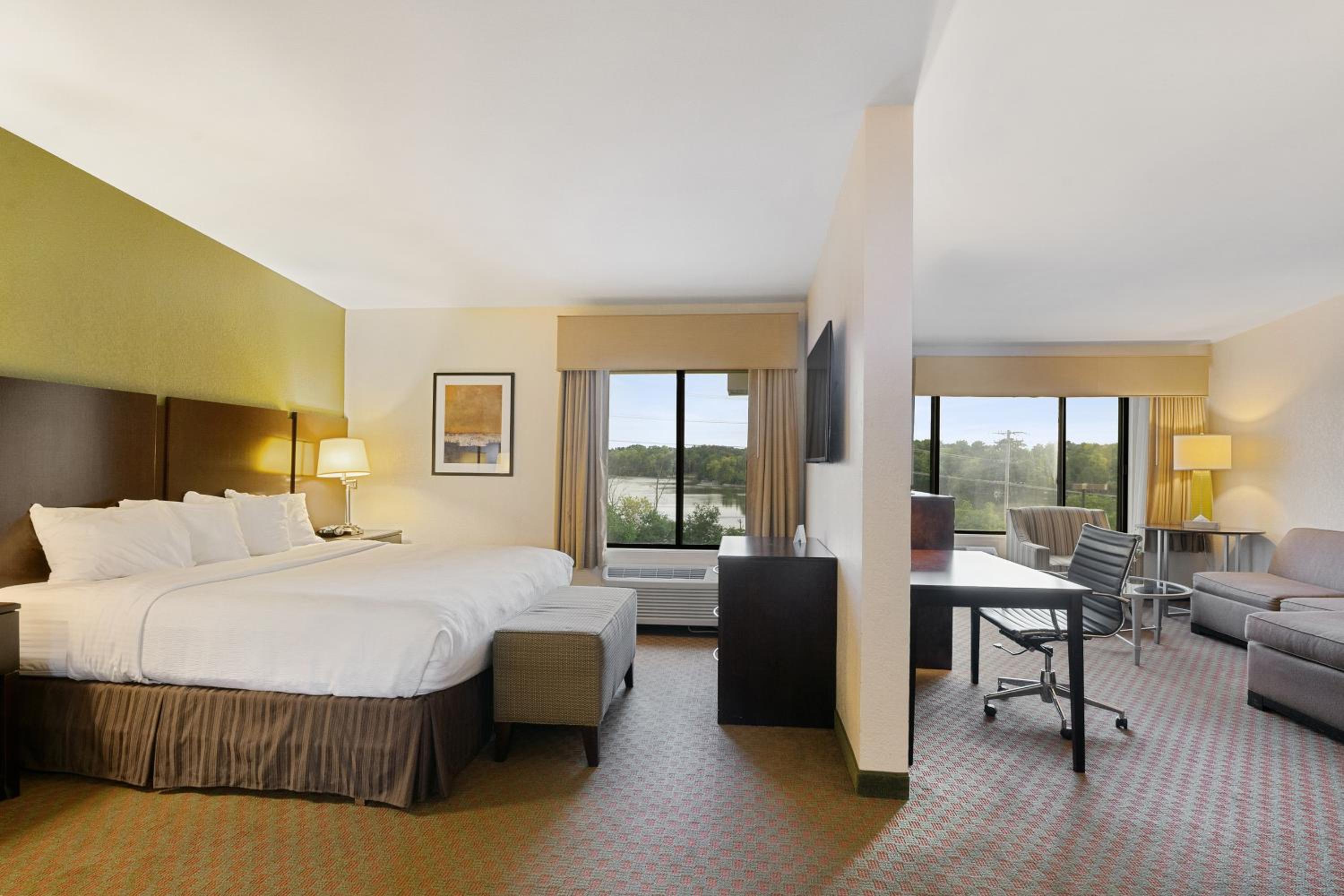 Presidential Suite photo 1