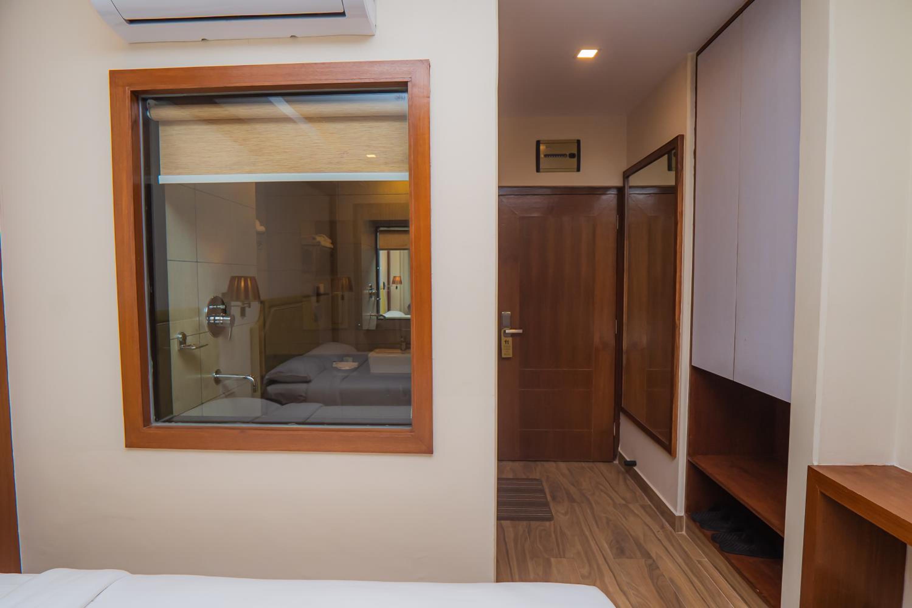 Deluxe Family Room - Photo 7