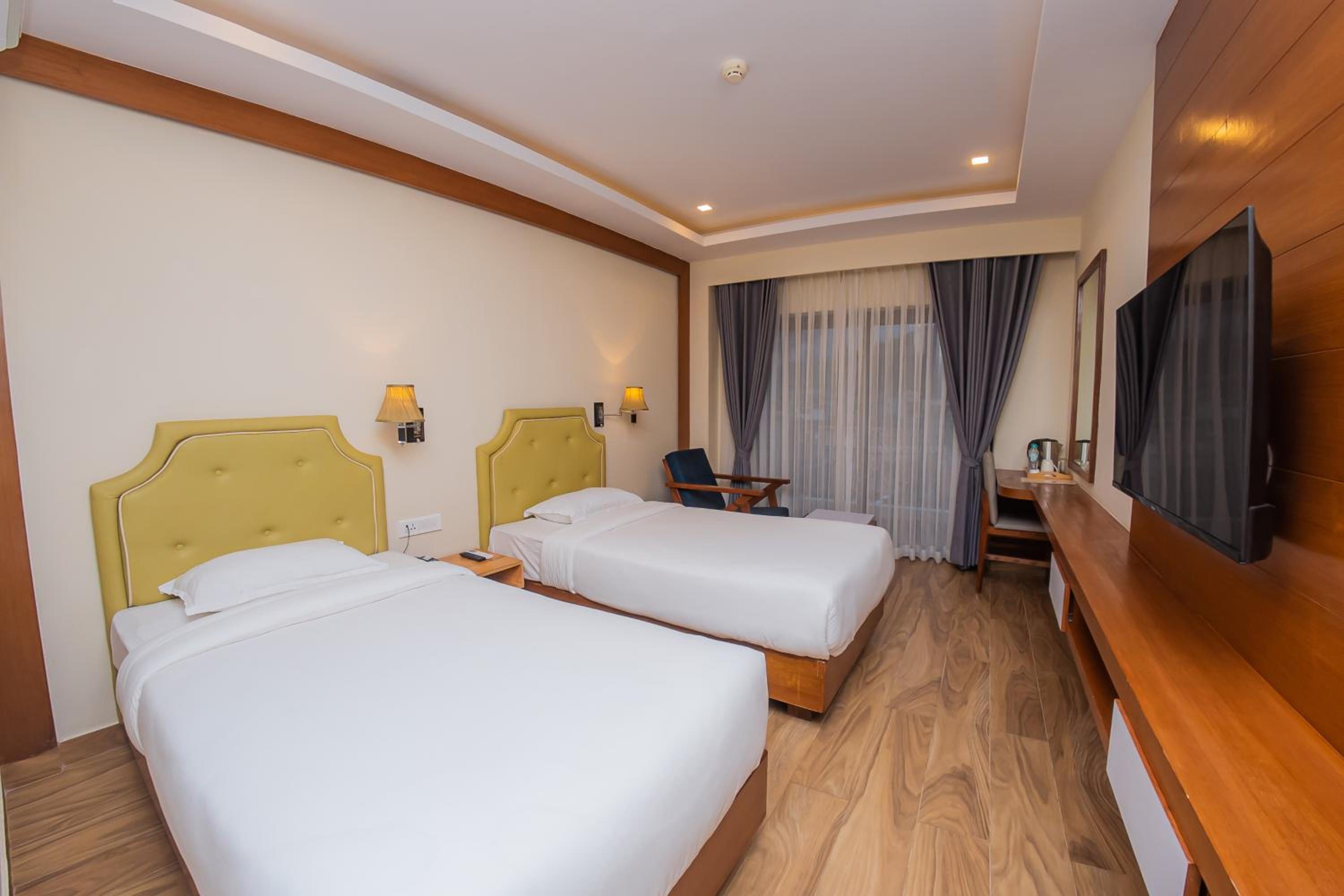 Deluxe Twin Room - Photo 1