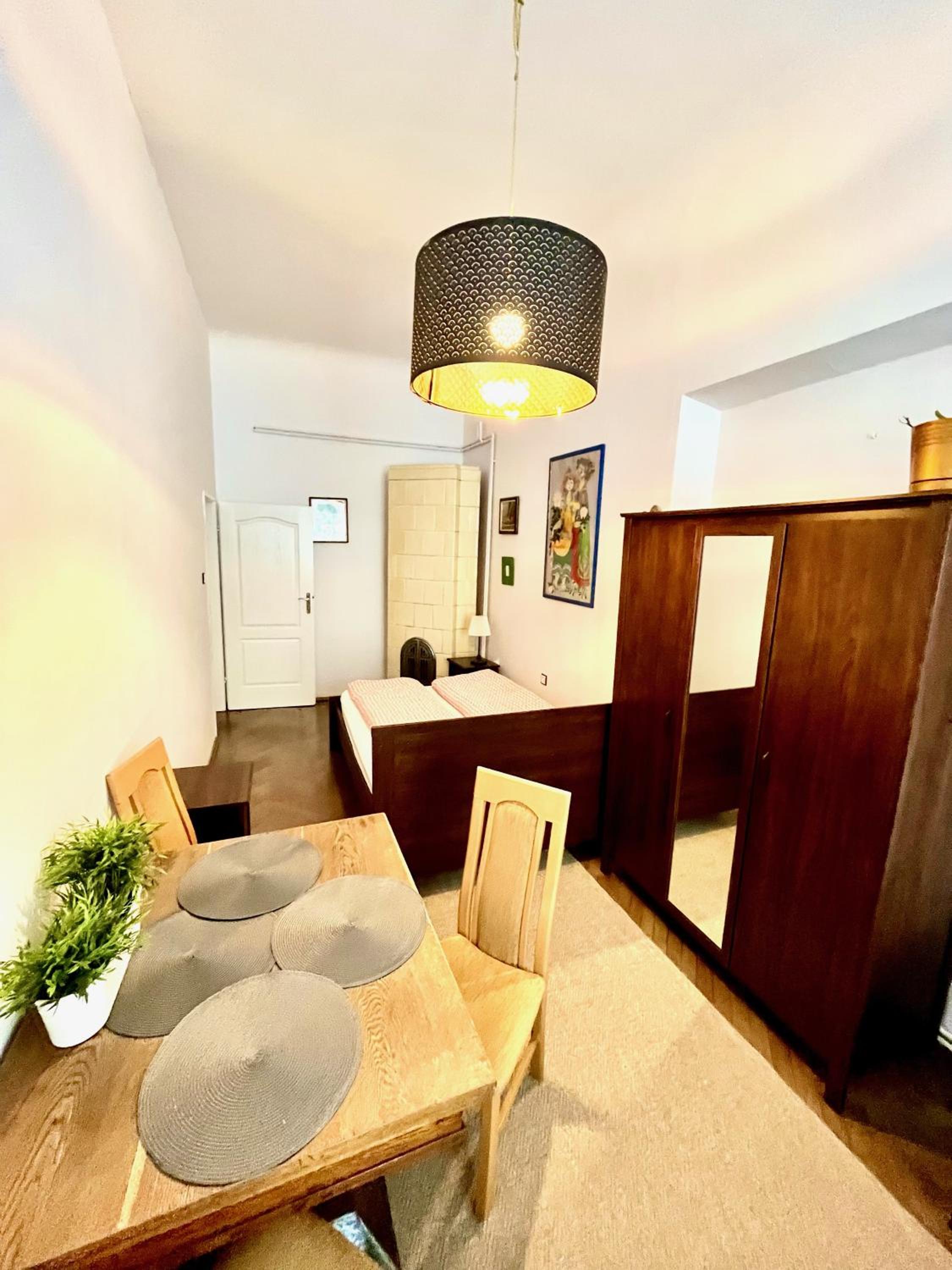 Two-Bedroom Apartment (4-6 Adults)