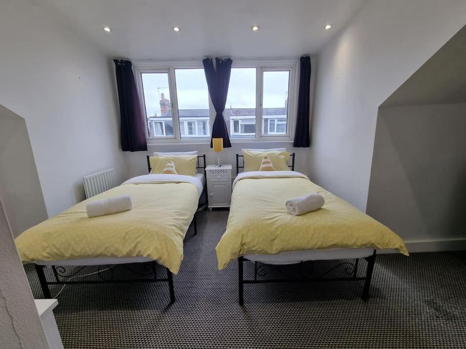Two-Bedroom Apartment photo 1