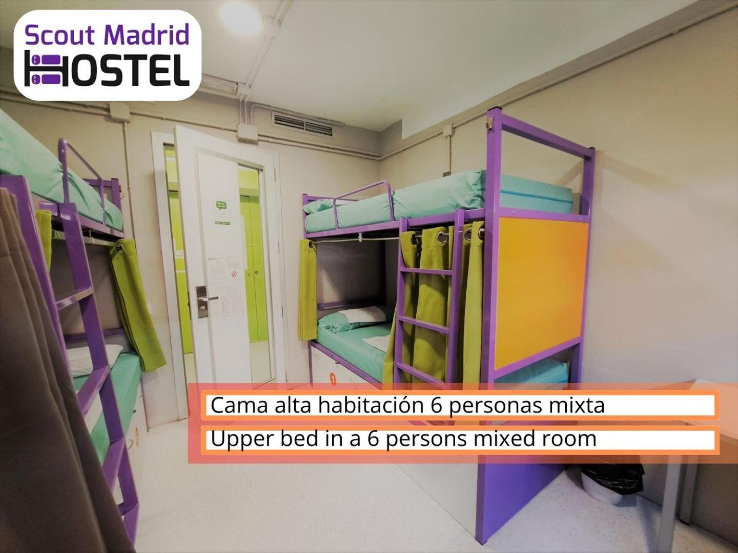 Bed in 6-Bed Mixed Dormitory Room with Shared Bathroom photo 2