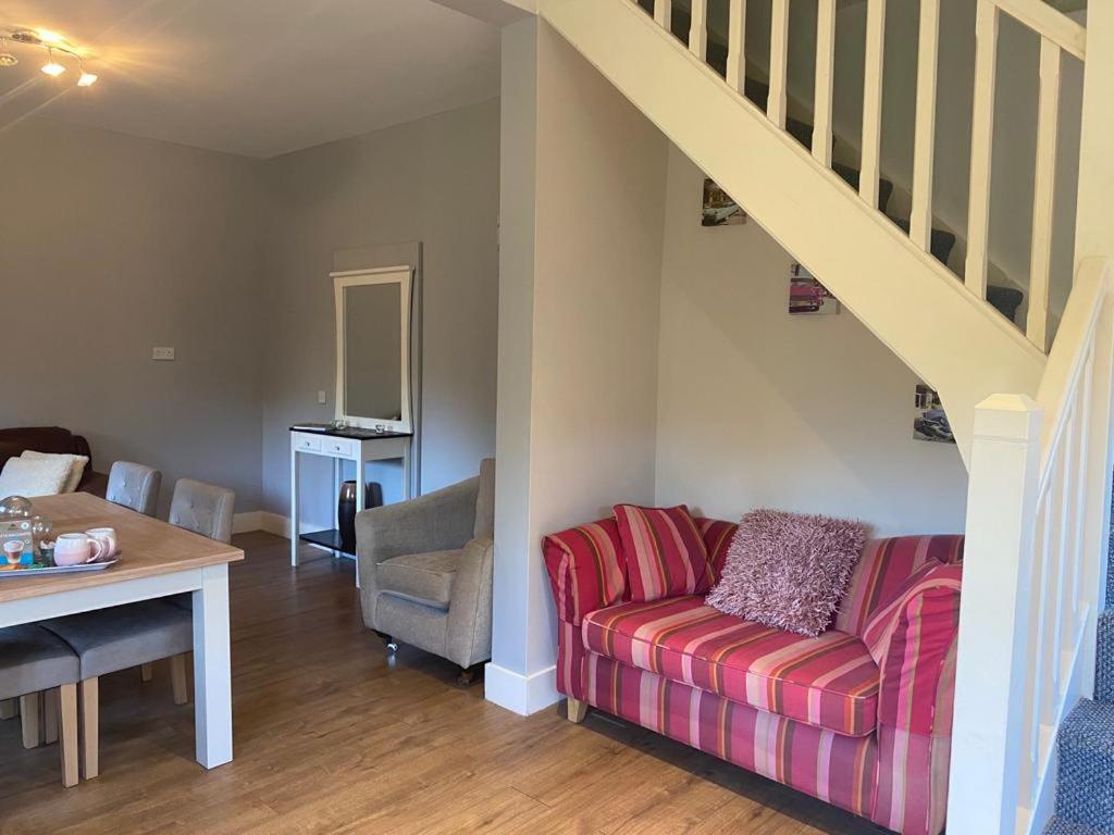 One-Bedroom Apartment - Photo 17
