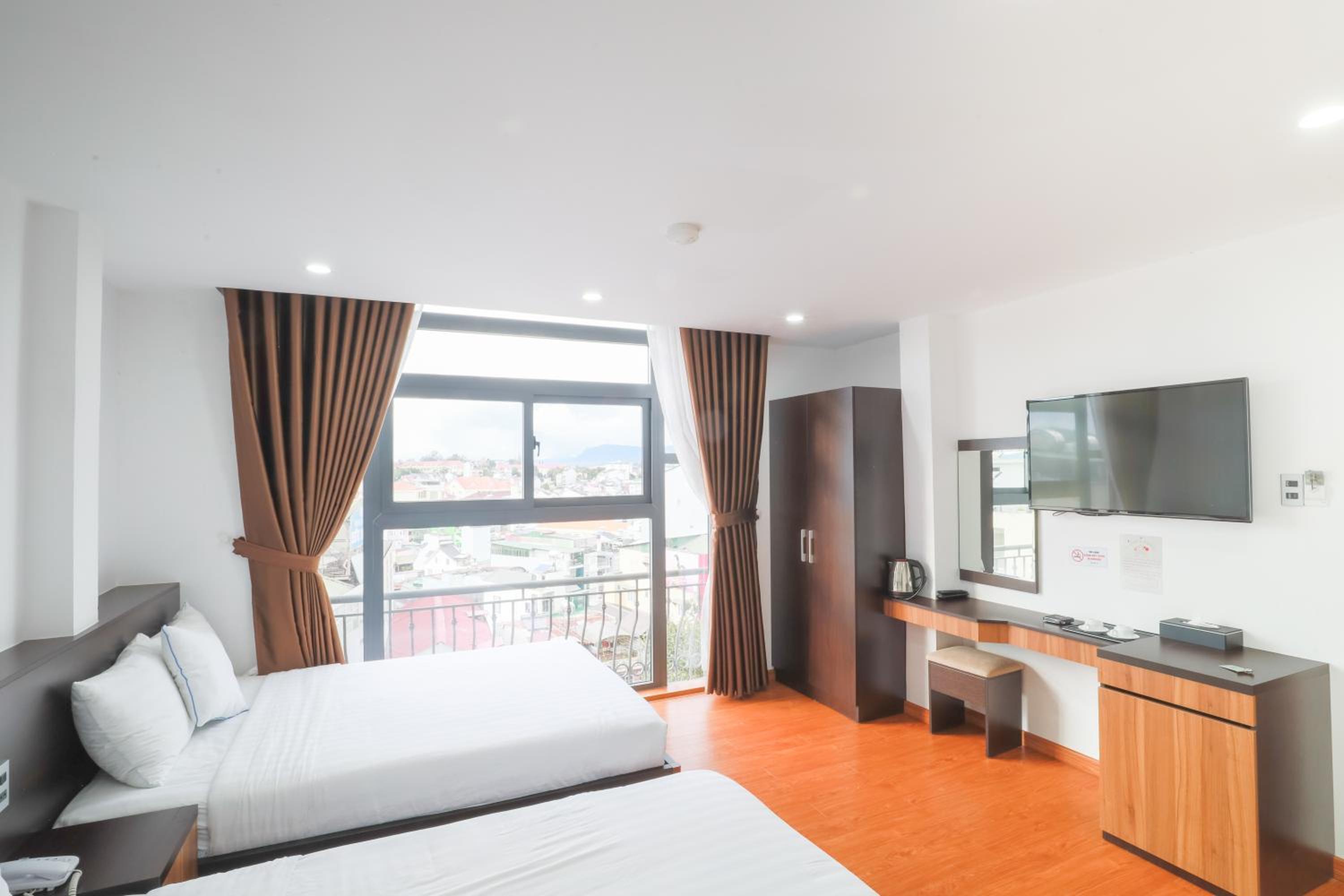 Deluxe Twin Room photo 1