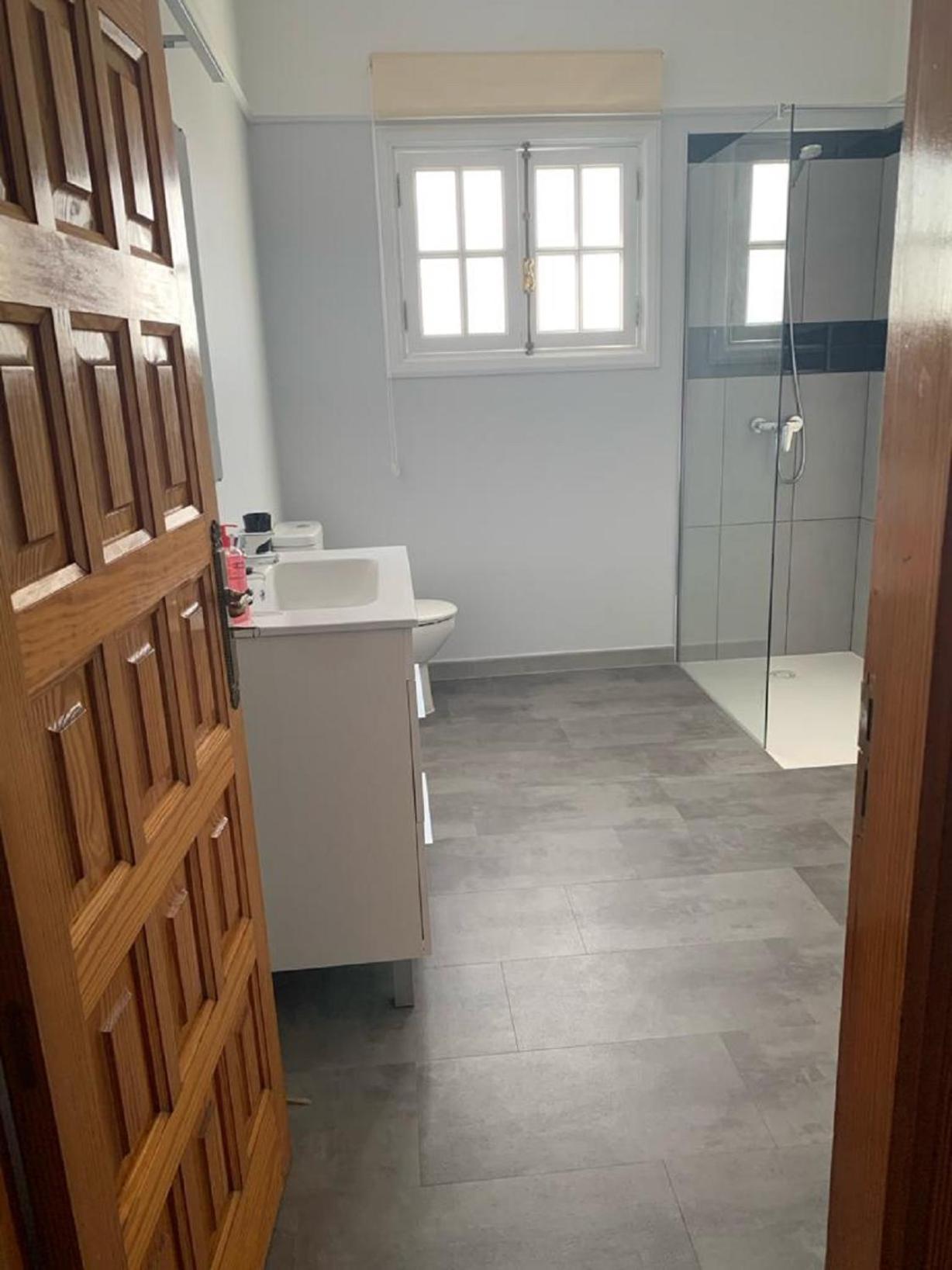 Three-Bedroom House photo 2