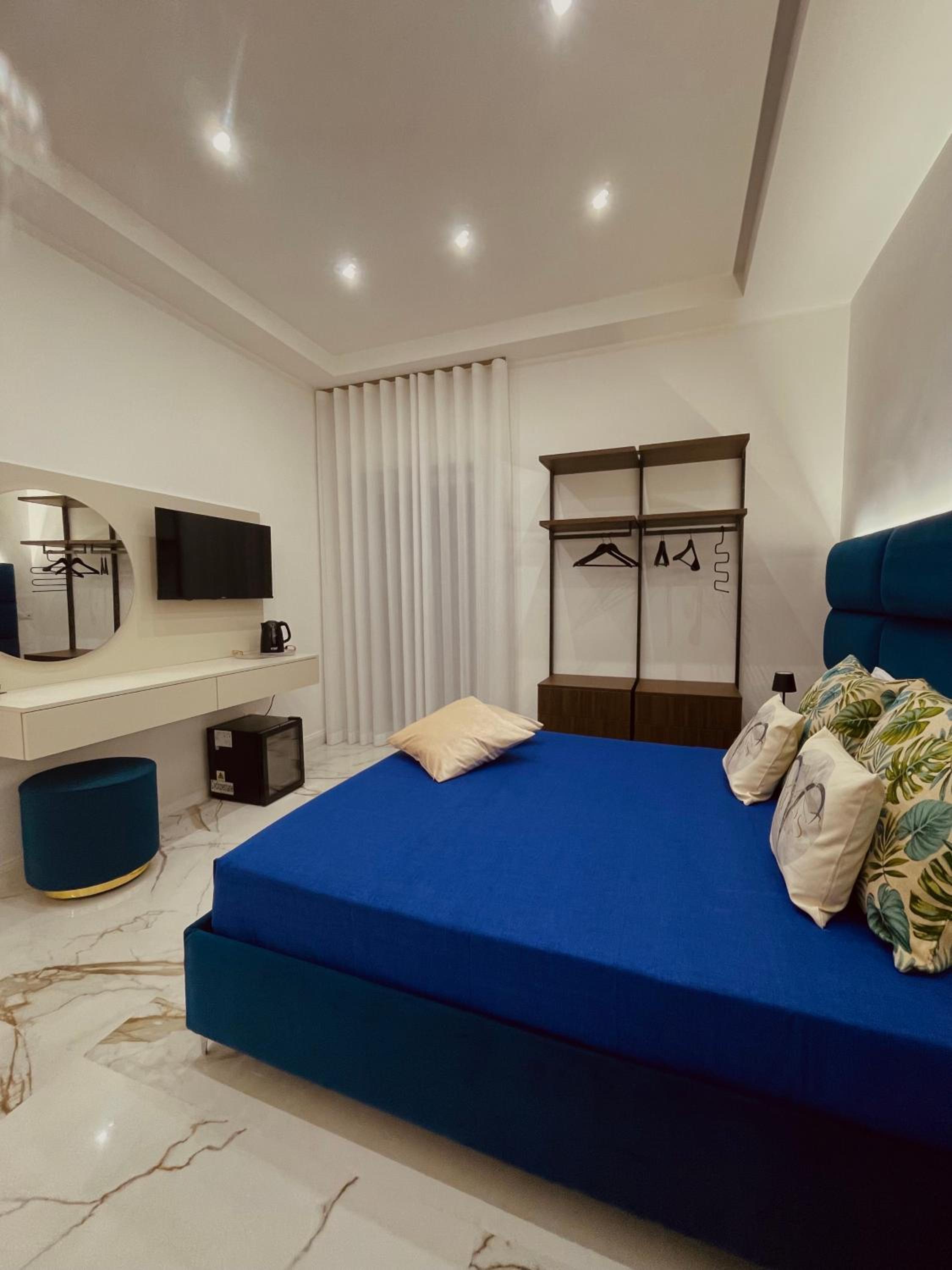 Deluxe Queen Room photo 2