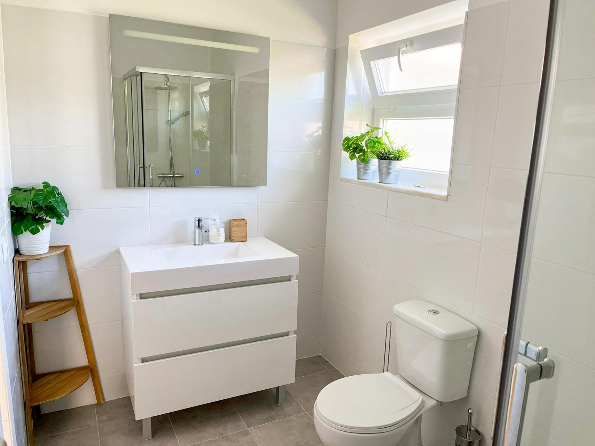 Apartment with Sea View - Photo 17