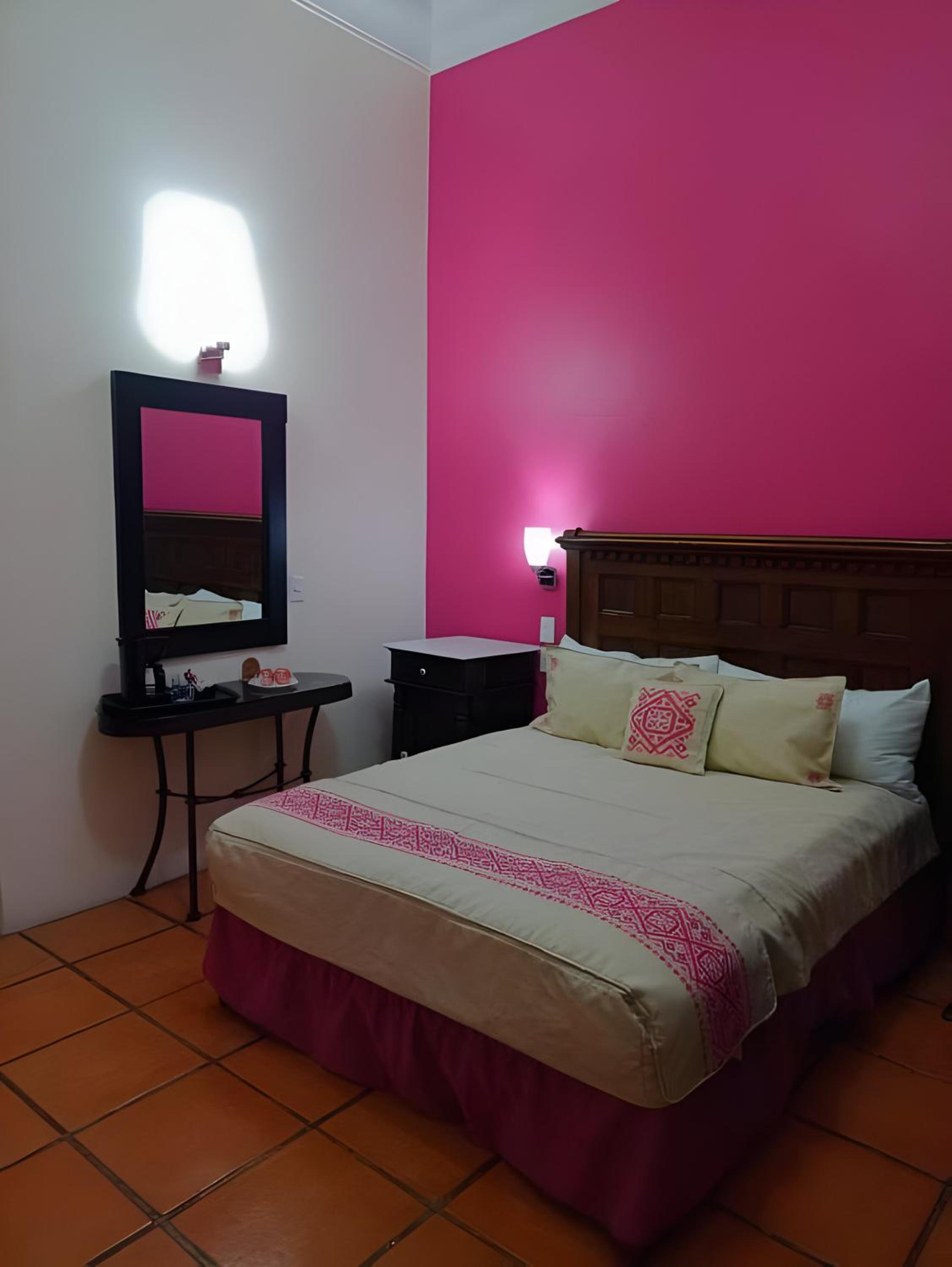 Single Room photo 1
