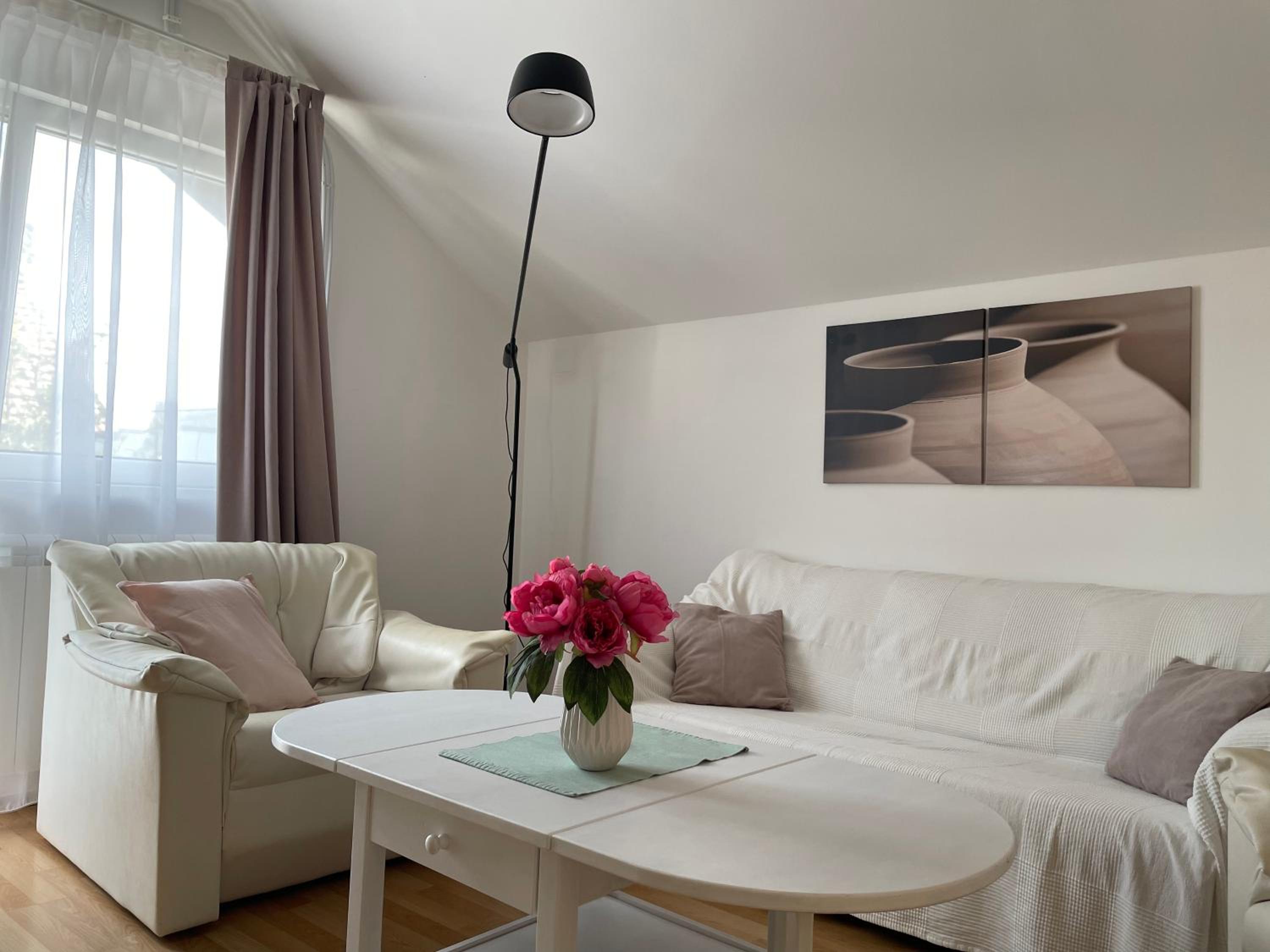 Deluxe Apartment photo 3