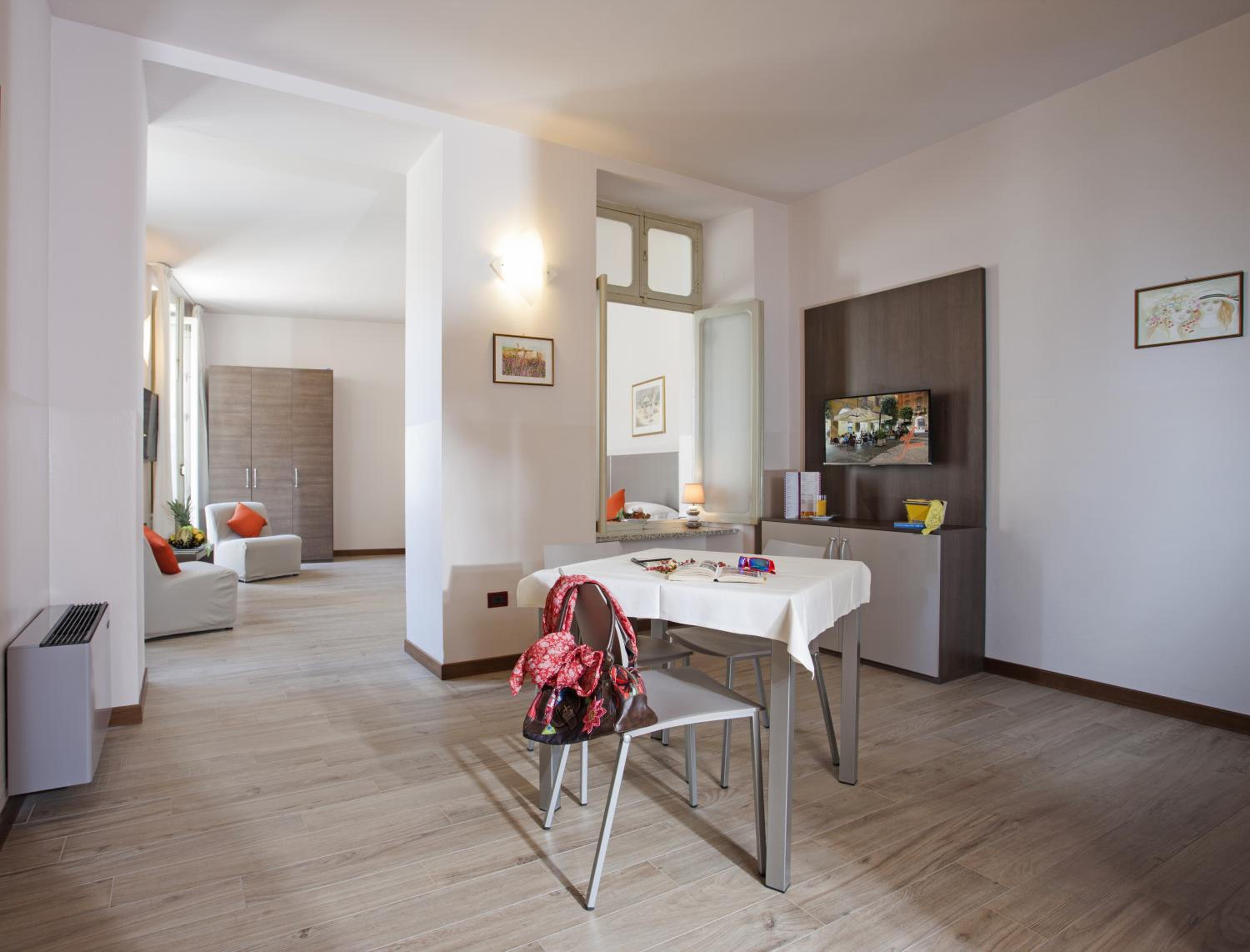 One-Bedroom Apartment (3 Adults) photo 1