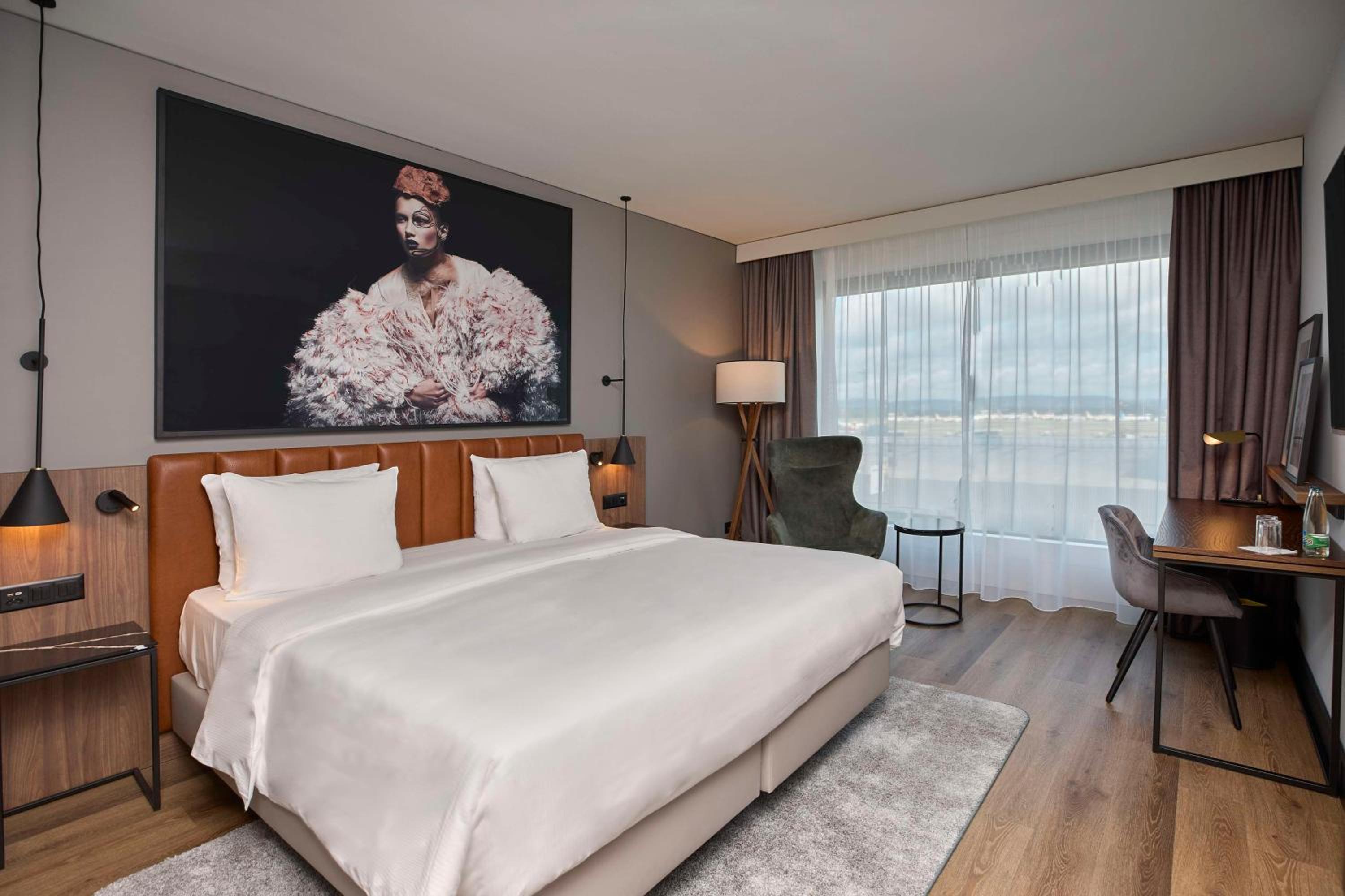 Premium Room with Airfield View - Photo 17