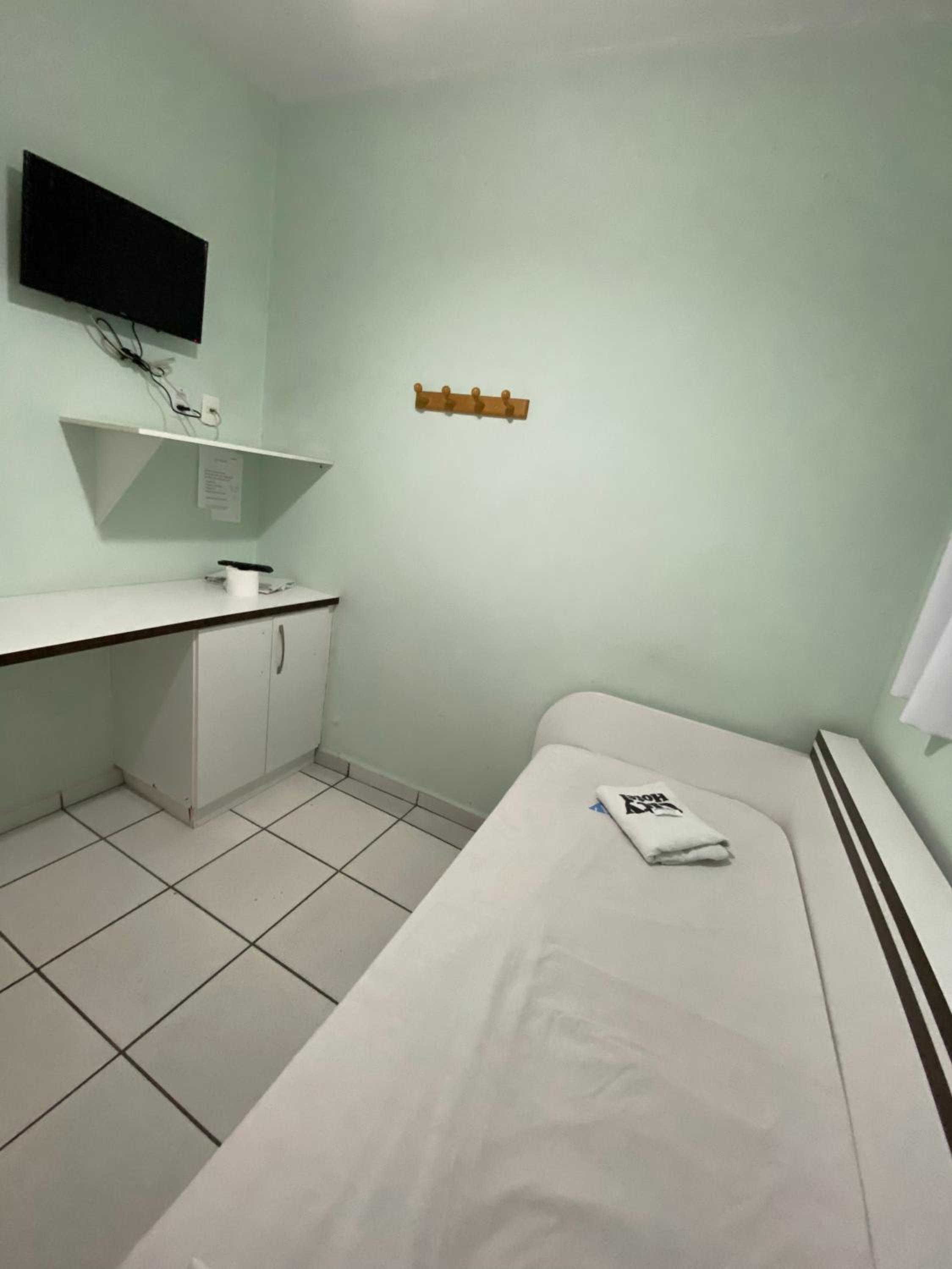 Single Room photo 2