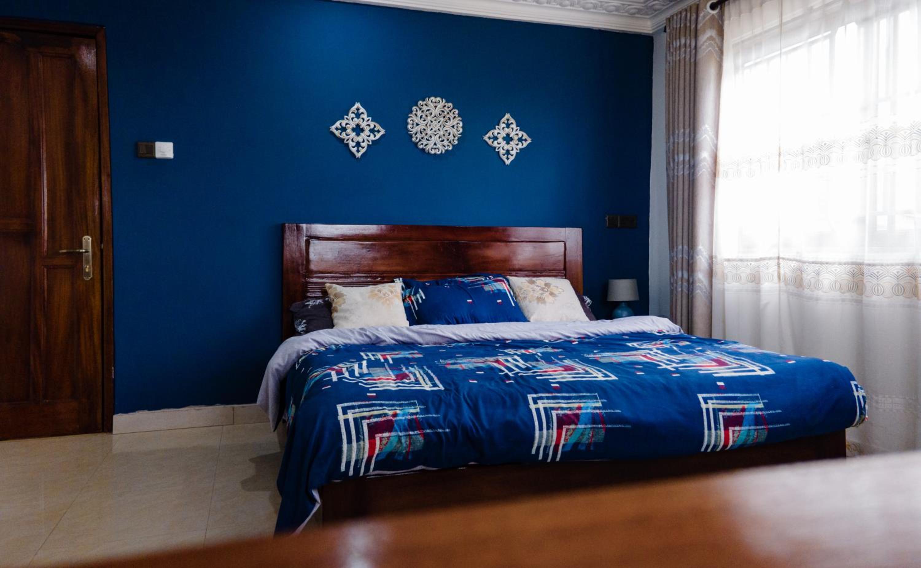 Standard Queen Room photo 2