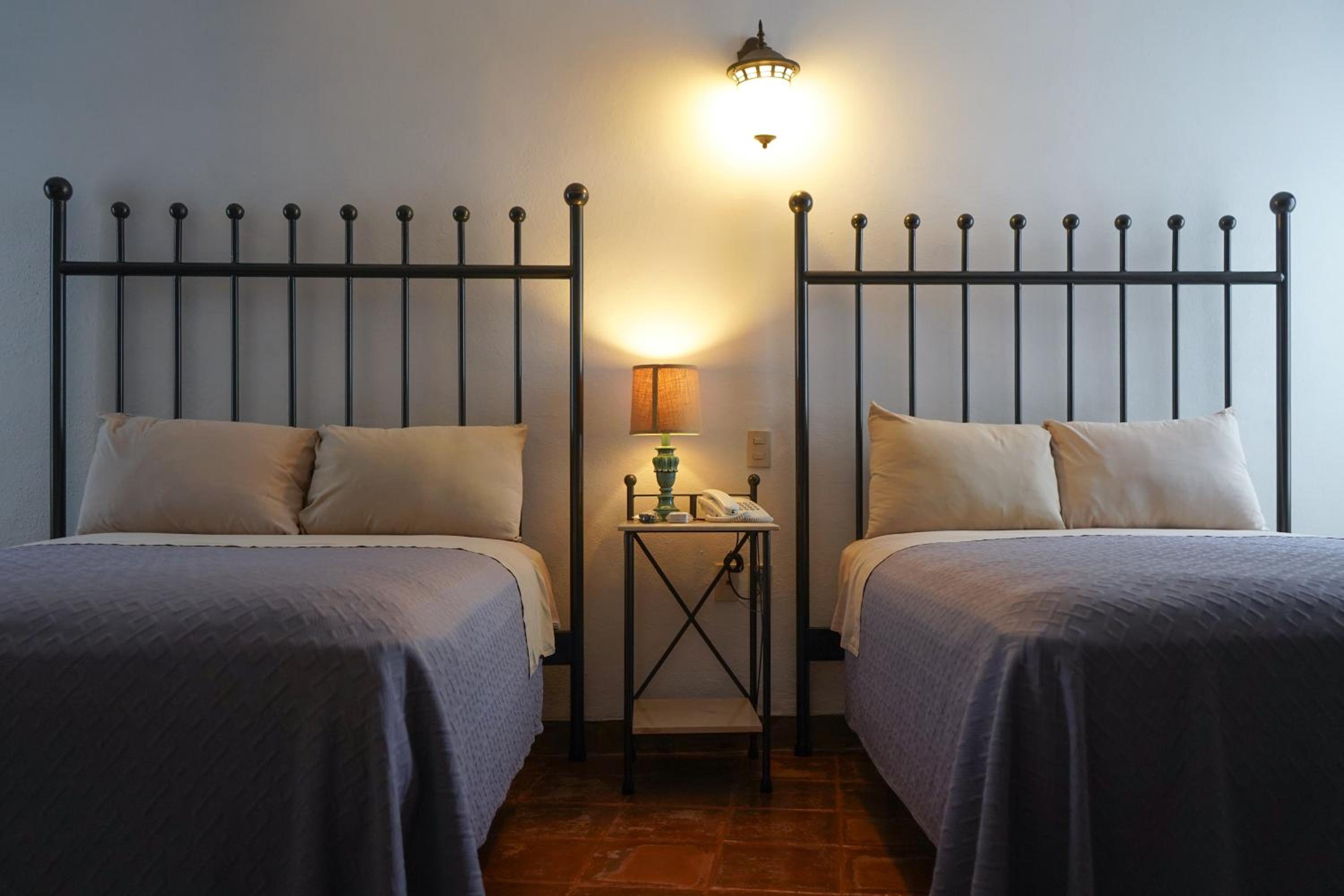 Standard Double Room with Two Double Beds photo 1
