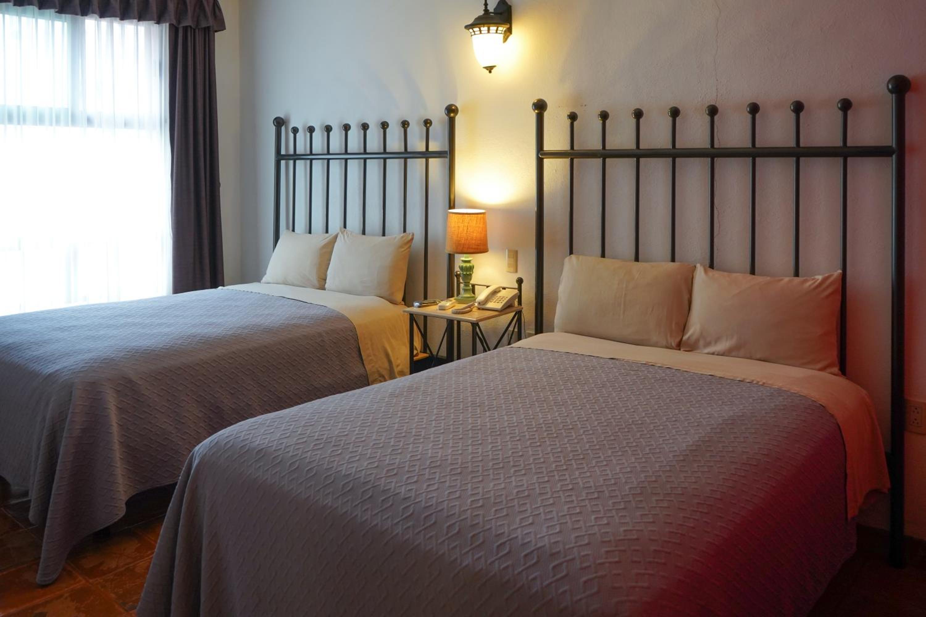 Standard Double Room with Two Double Beds photo 3