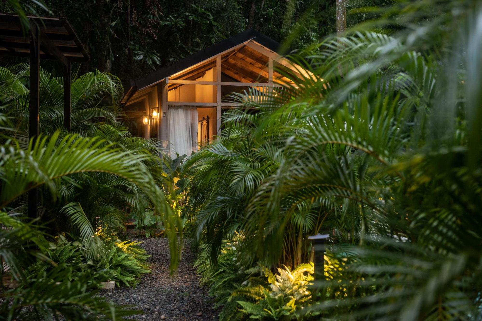 Superior Bungalow photo 2