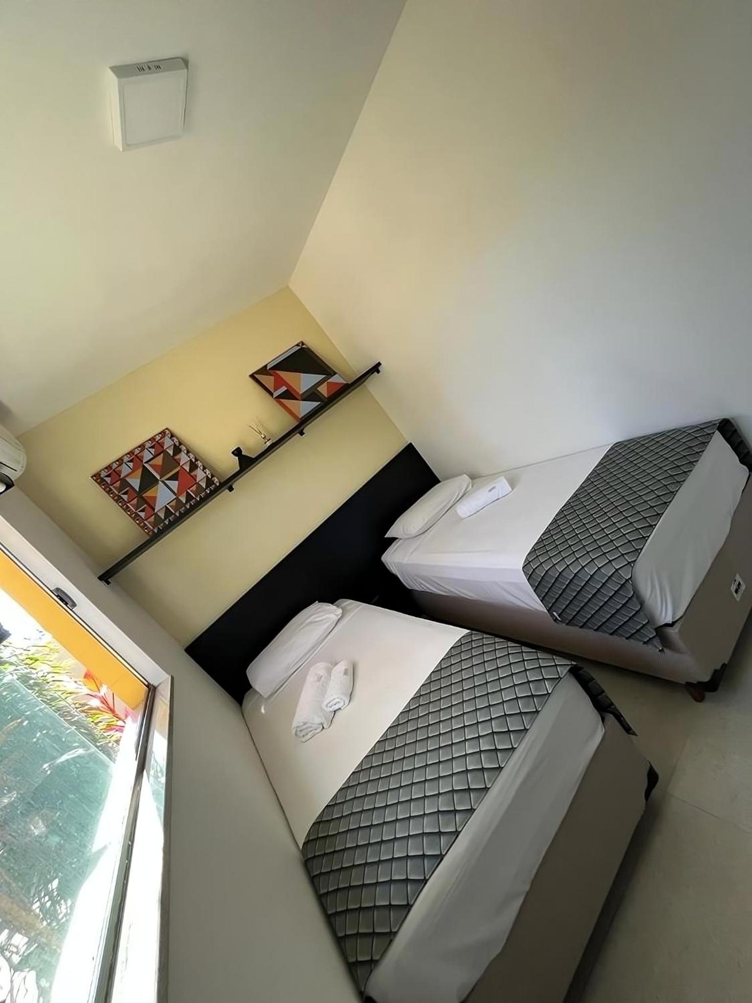 Deluxe Family Suite photo 2