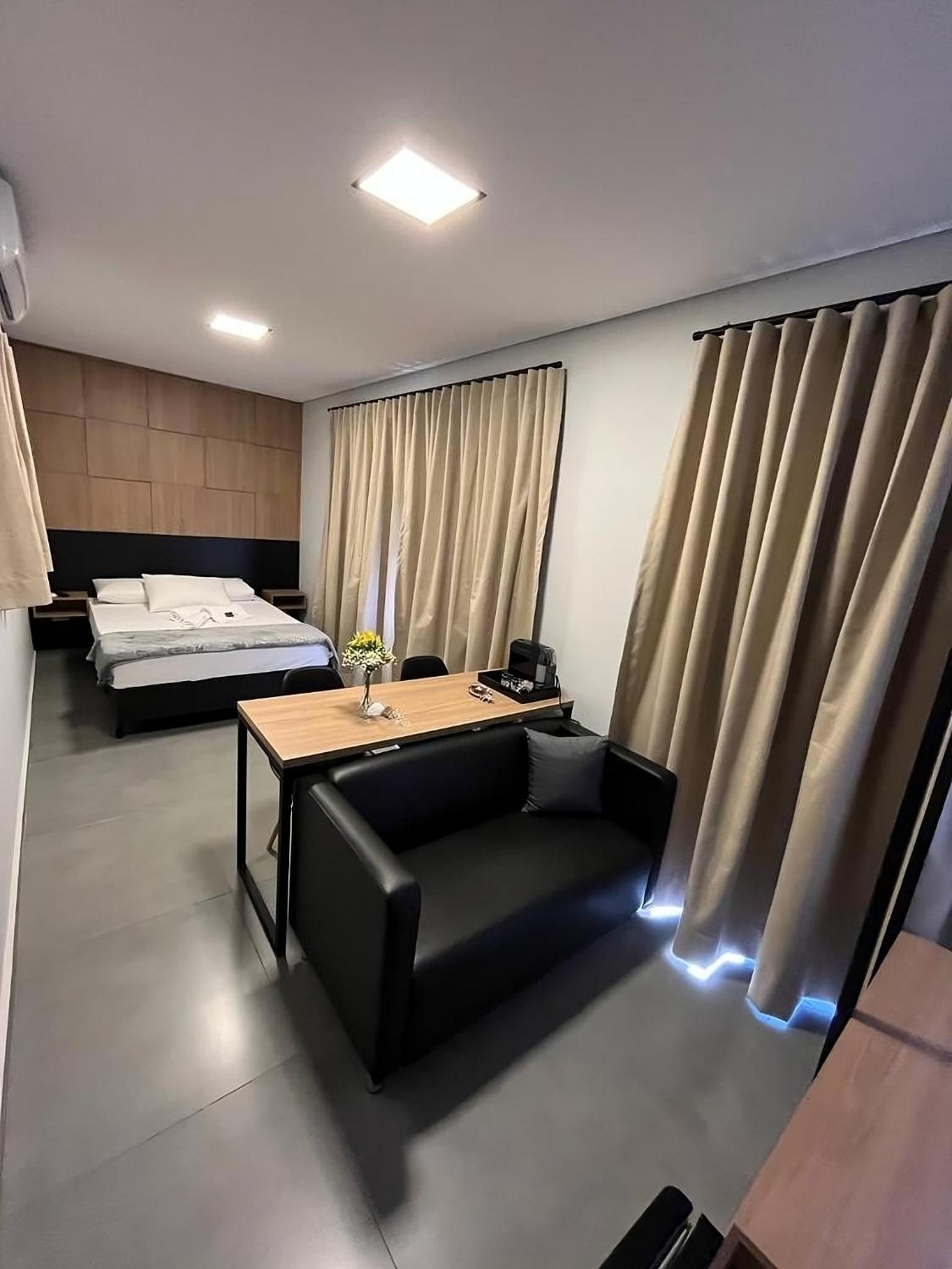 Suite Superior Container photo 2