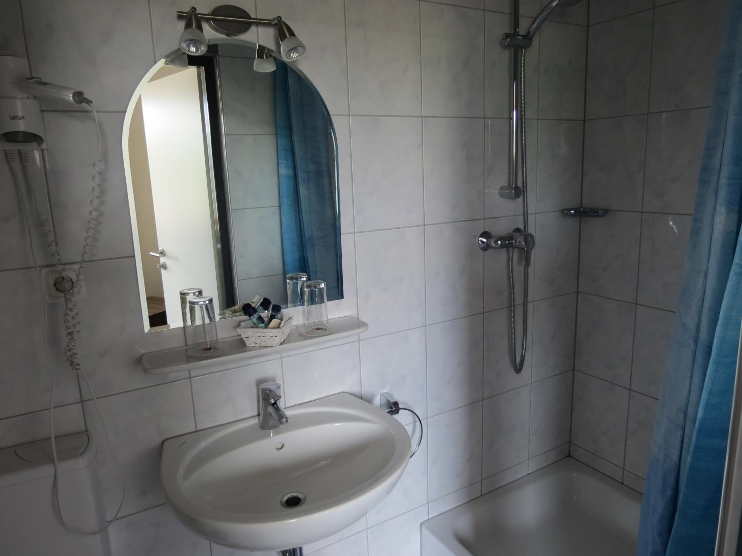 Standard Triple Room photo 3