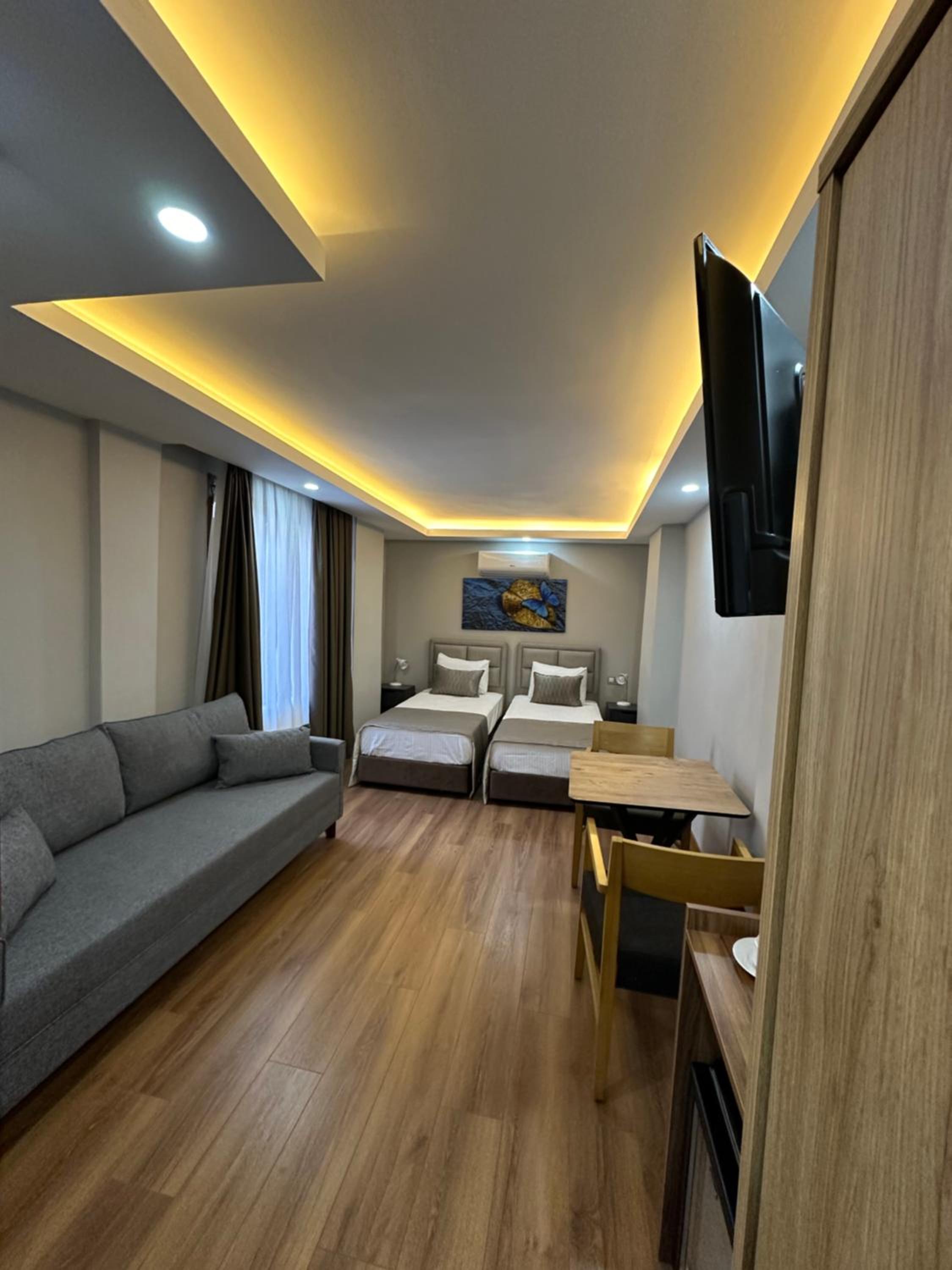 Double or Twin Room photo 2