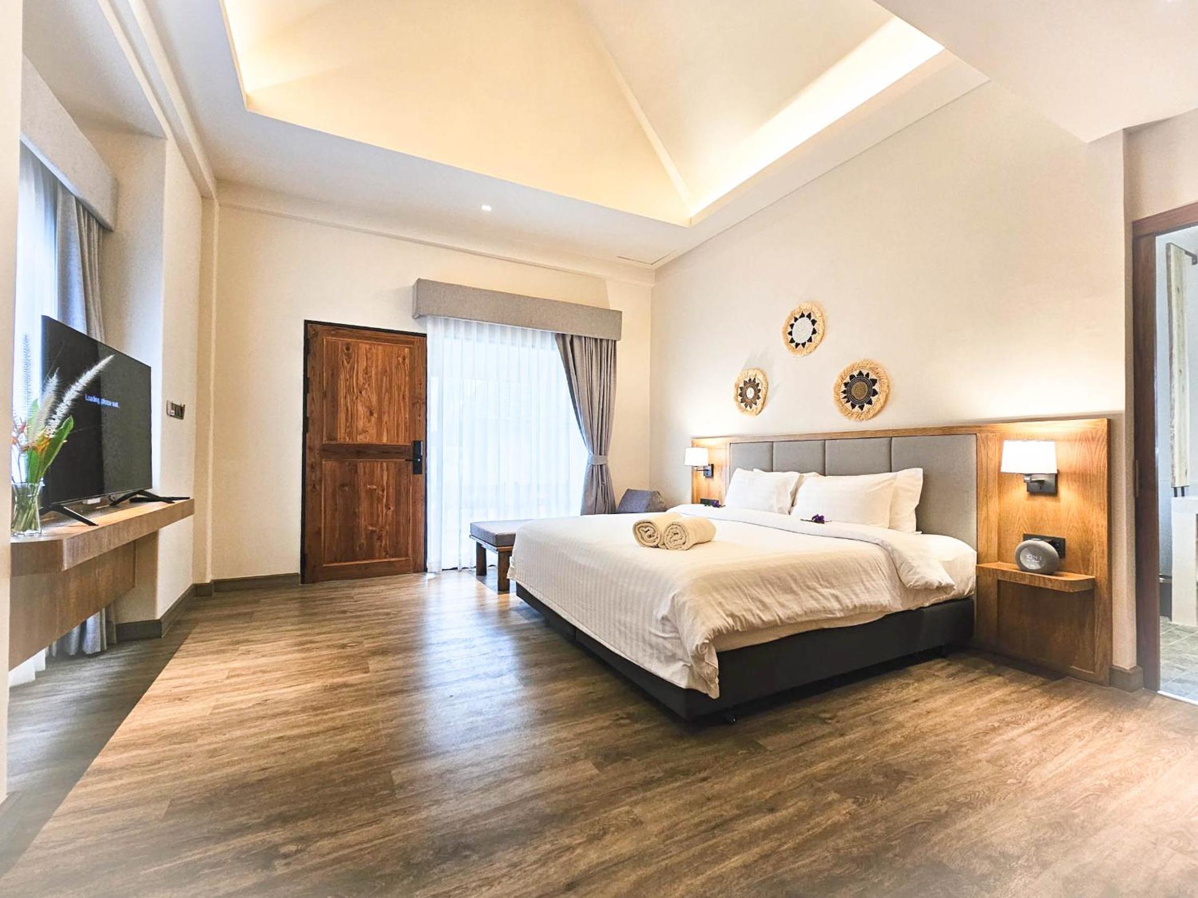 Deluxe Villa with One-Way Airport Transfer photo 3
