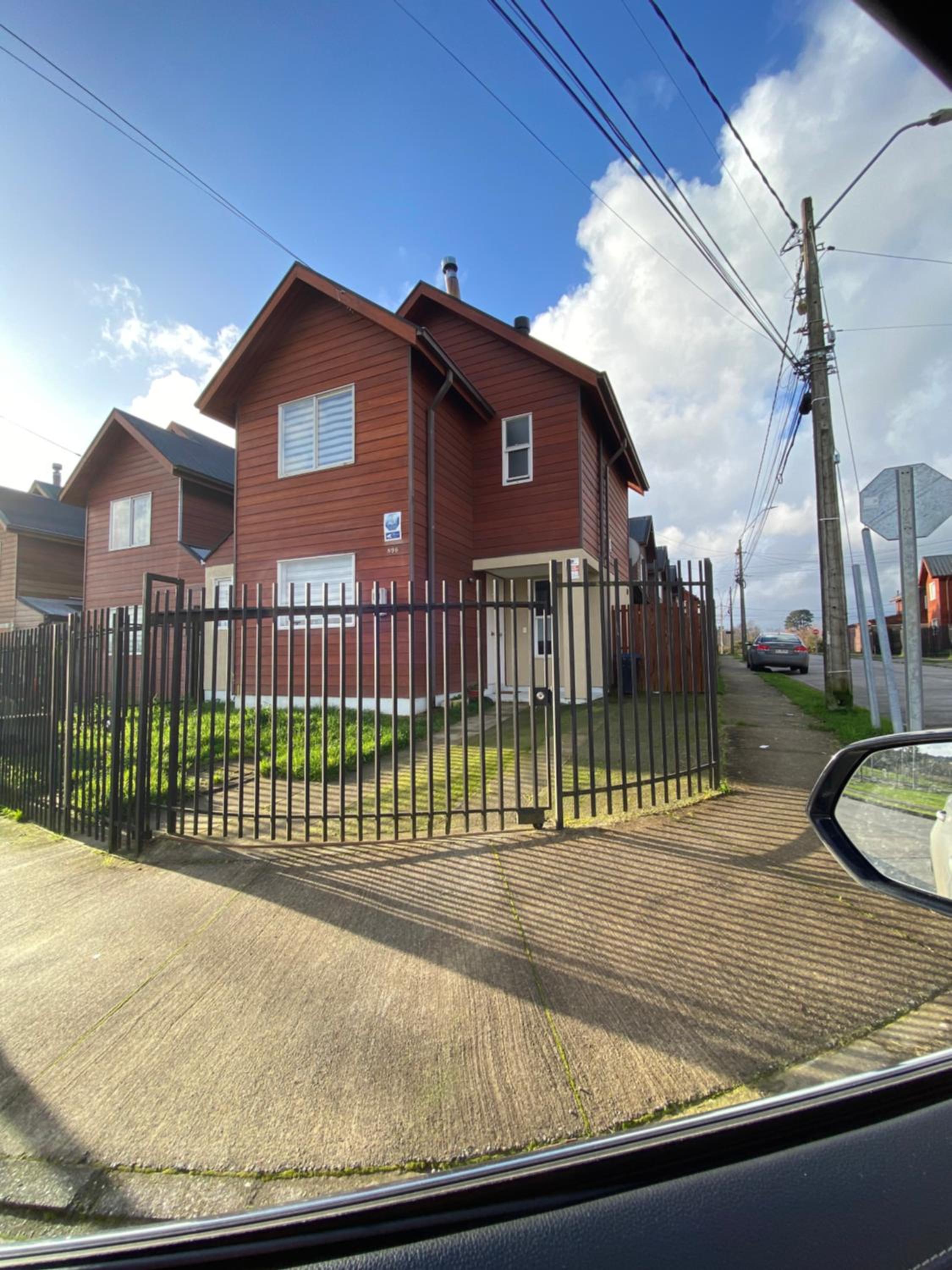 Three-Bedroom House photo 1