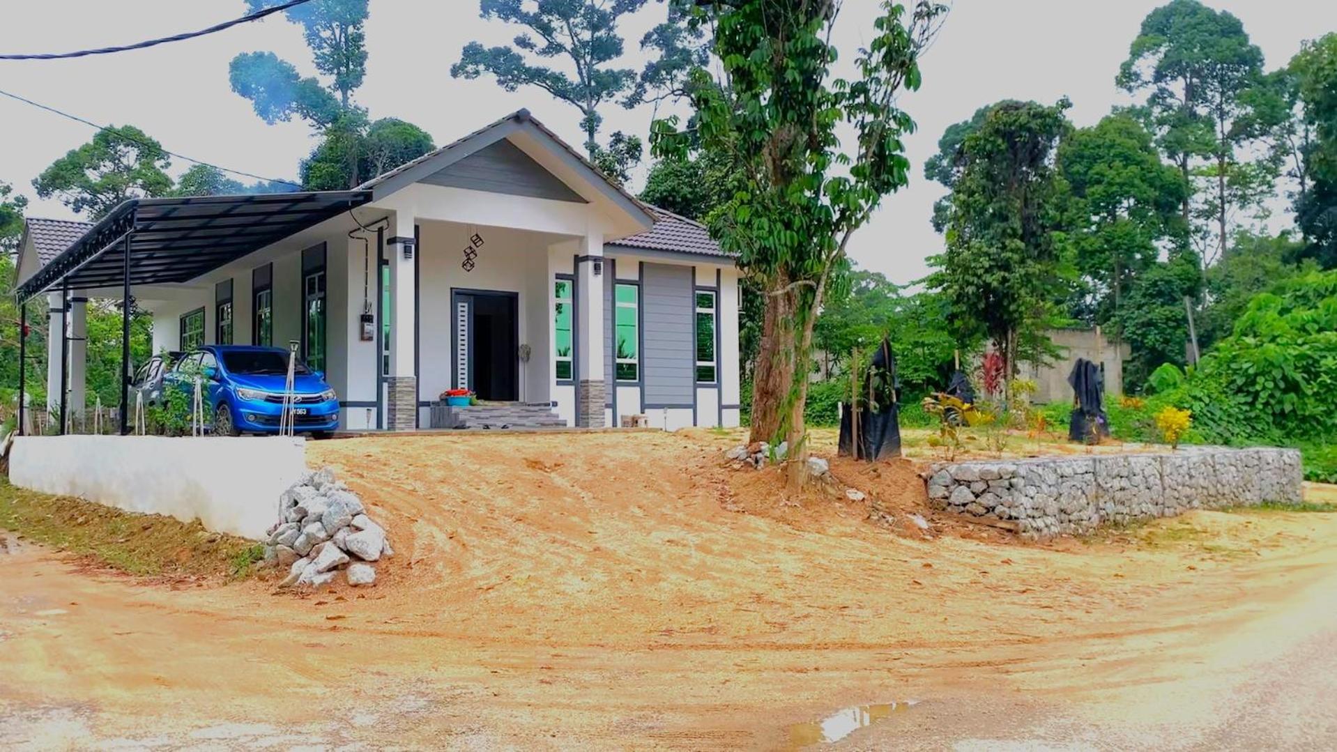 Four-Bedroom House photo 1