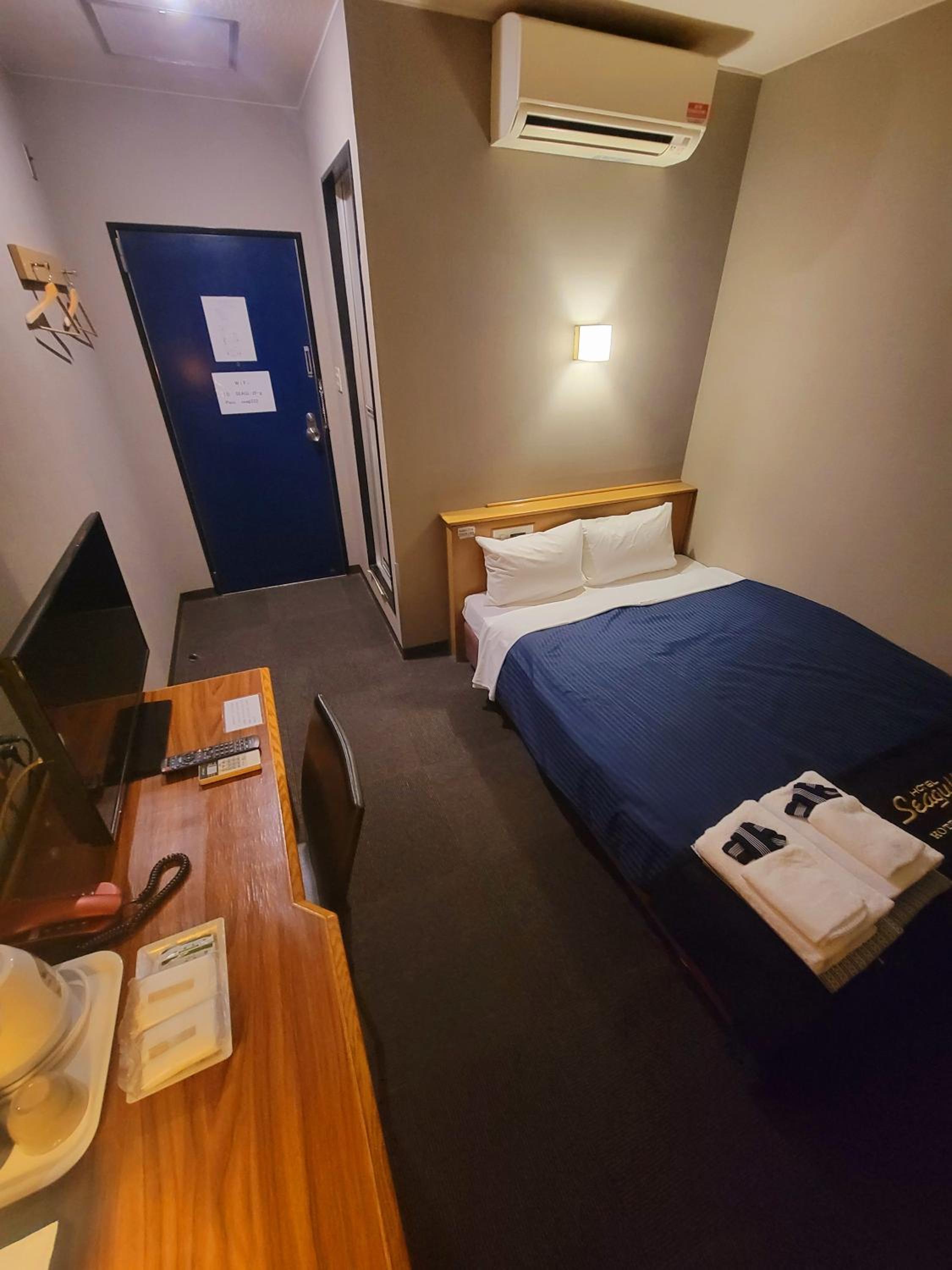Standard Double Room - Photo 4