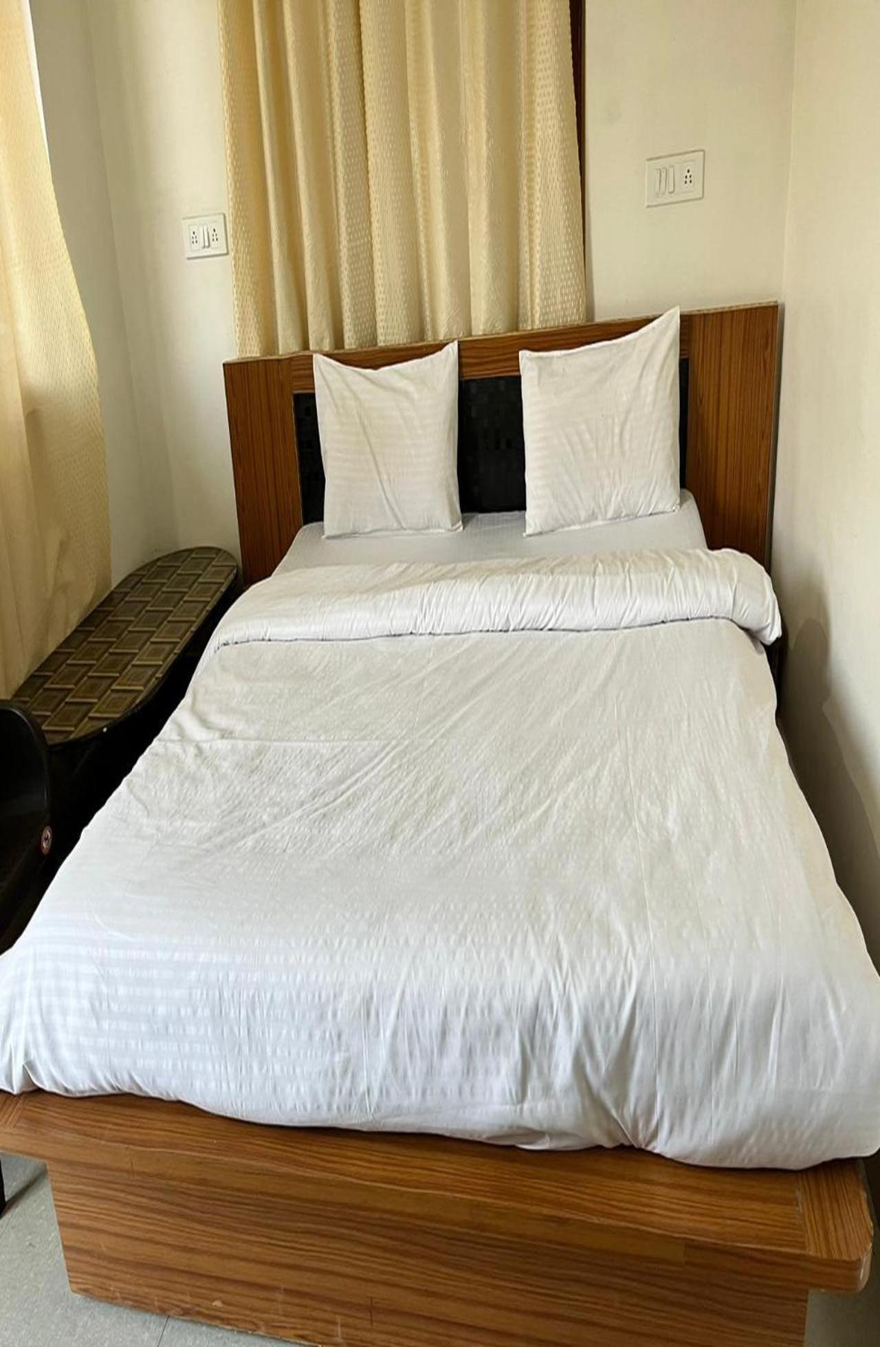 Deluxe Double Room photo 2