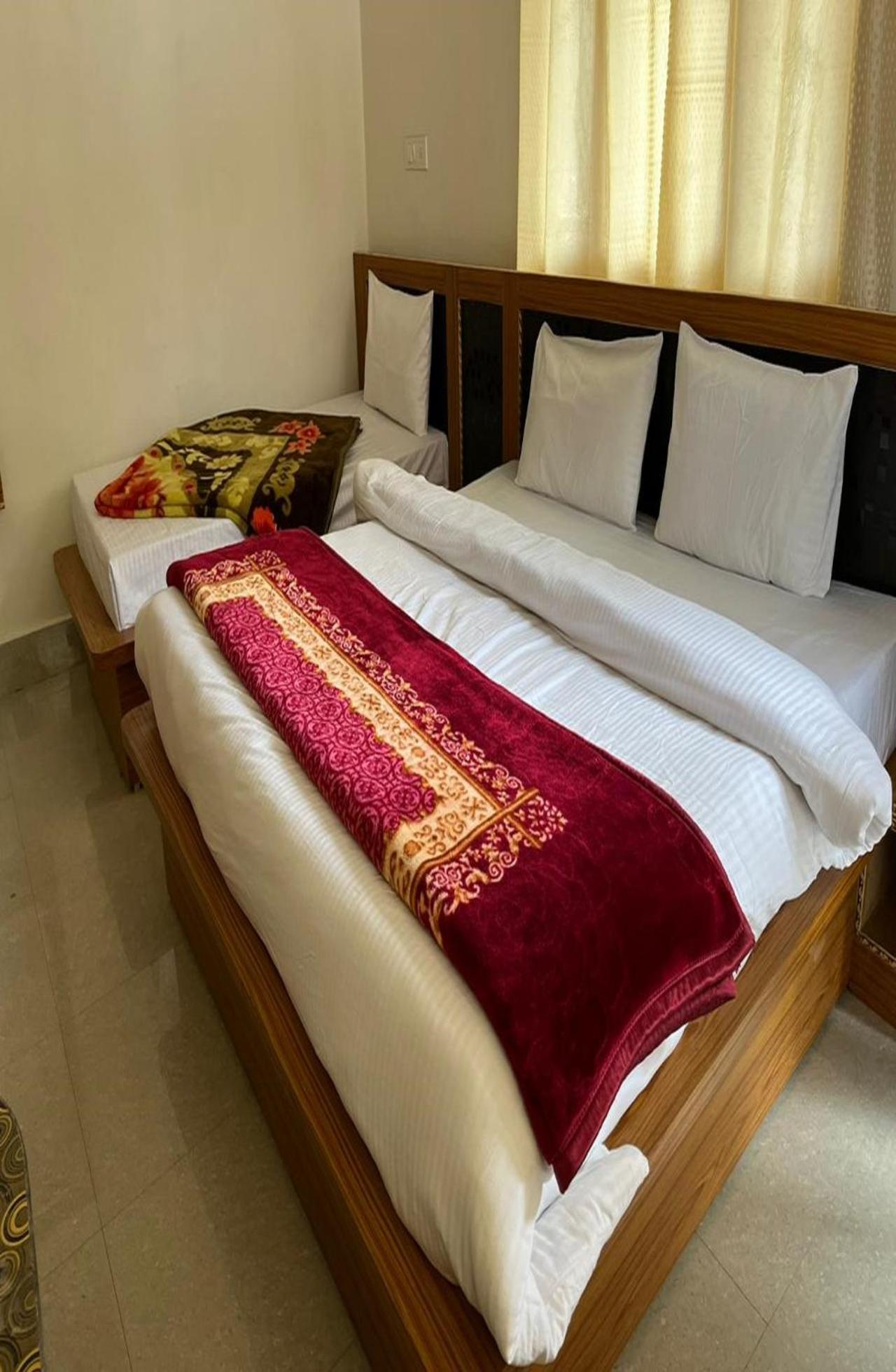 Deluxe Triple Room photo 2